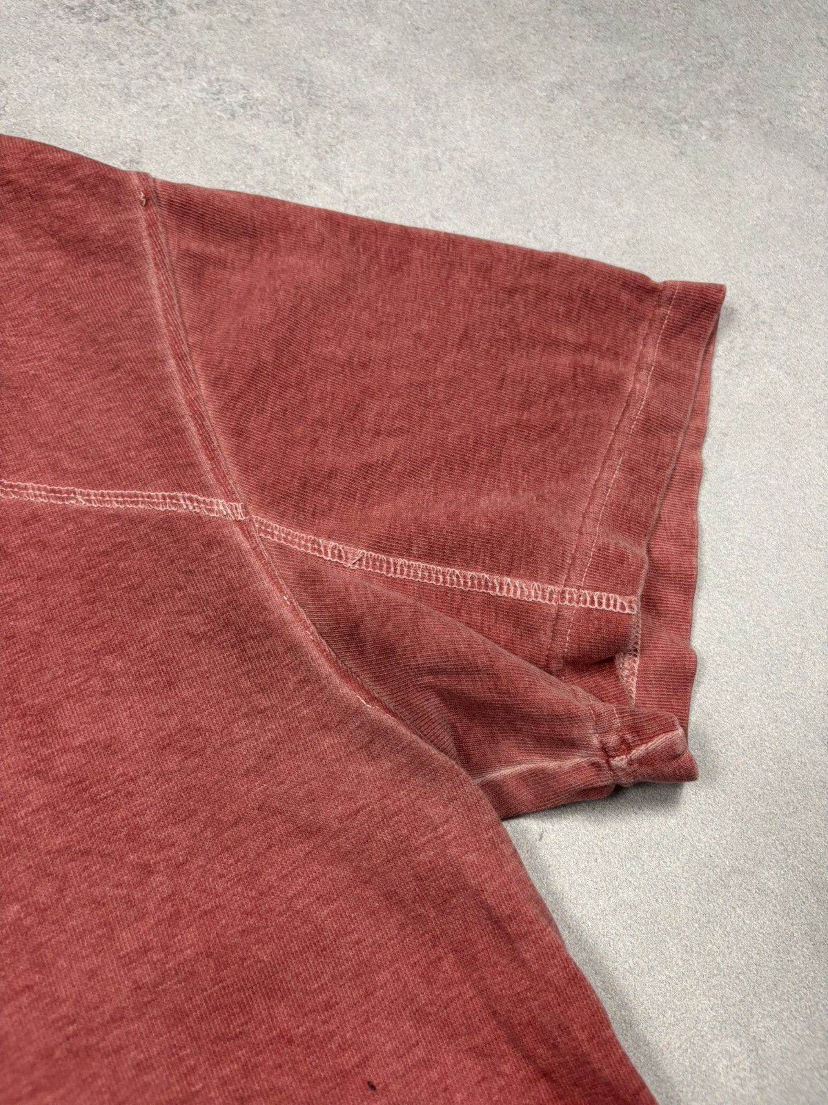 A-COLD-WALL* A-Cold-Wall Distressed T-Shirt Washed Red Asymmetric Seam Size US L / EU 52-54 / 3 - 8 Thumbnail