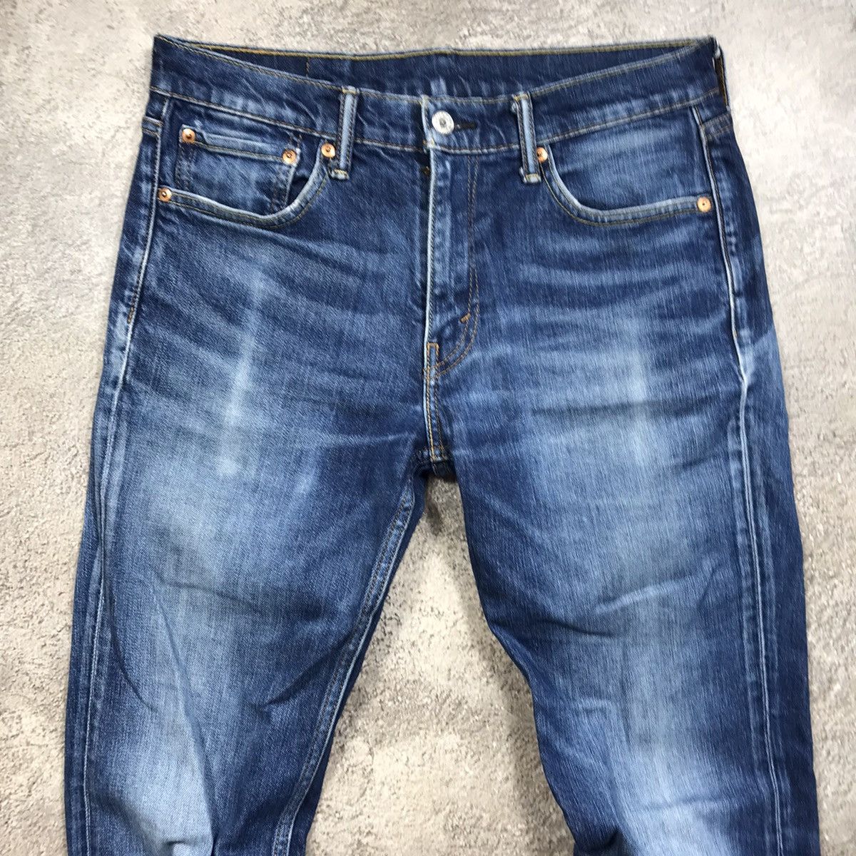 Vintage Vintage 90s Levis Distressed Baggy Jeans Grunge Thrashed 32 Size US 32 / EU 48 - 4 Thumbnail