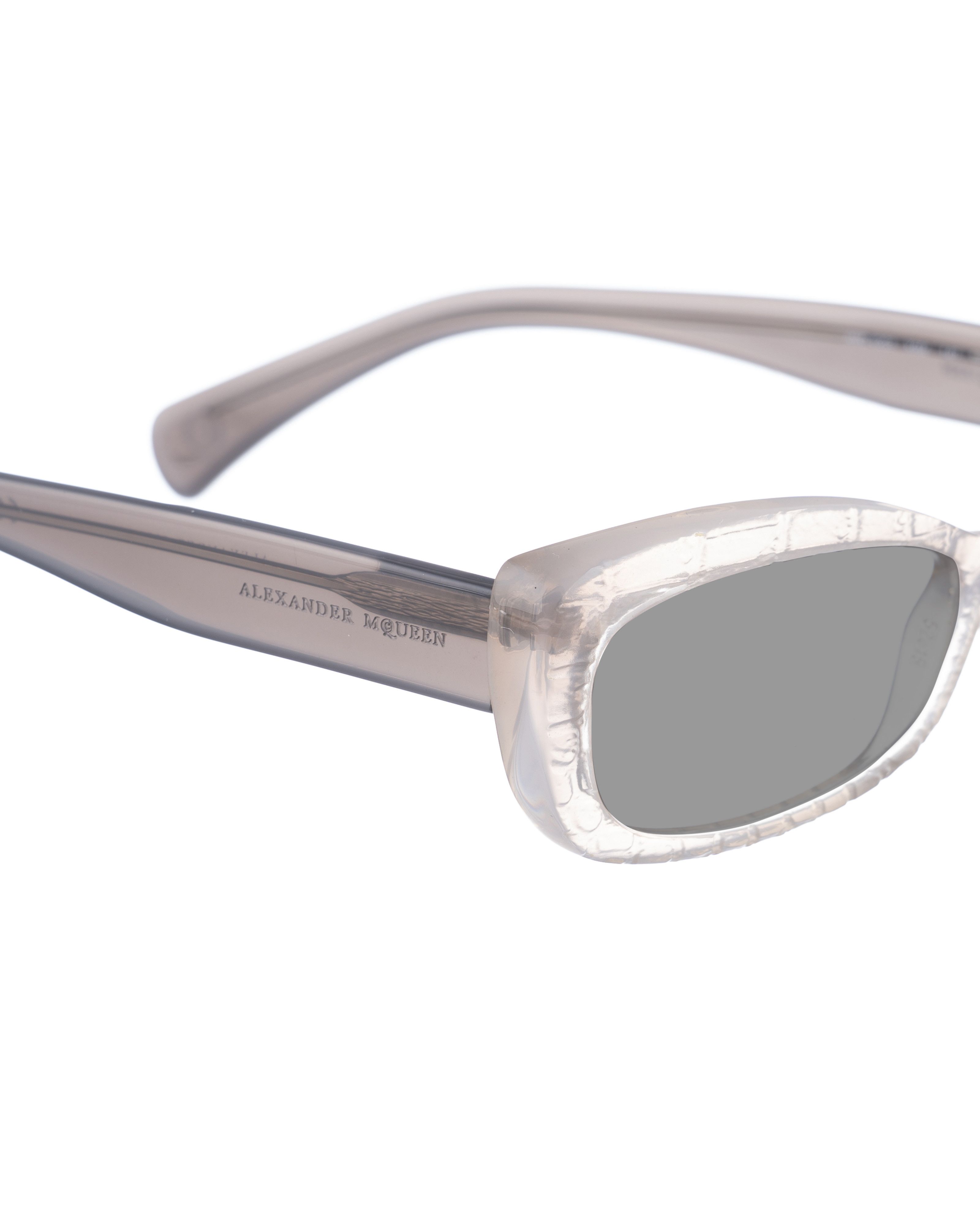 Alexander McQueen Alexander McQueen '90s Transparent Grey Cat Eye Sunglasses Size ONE SIZE - 3 Thumbnail
