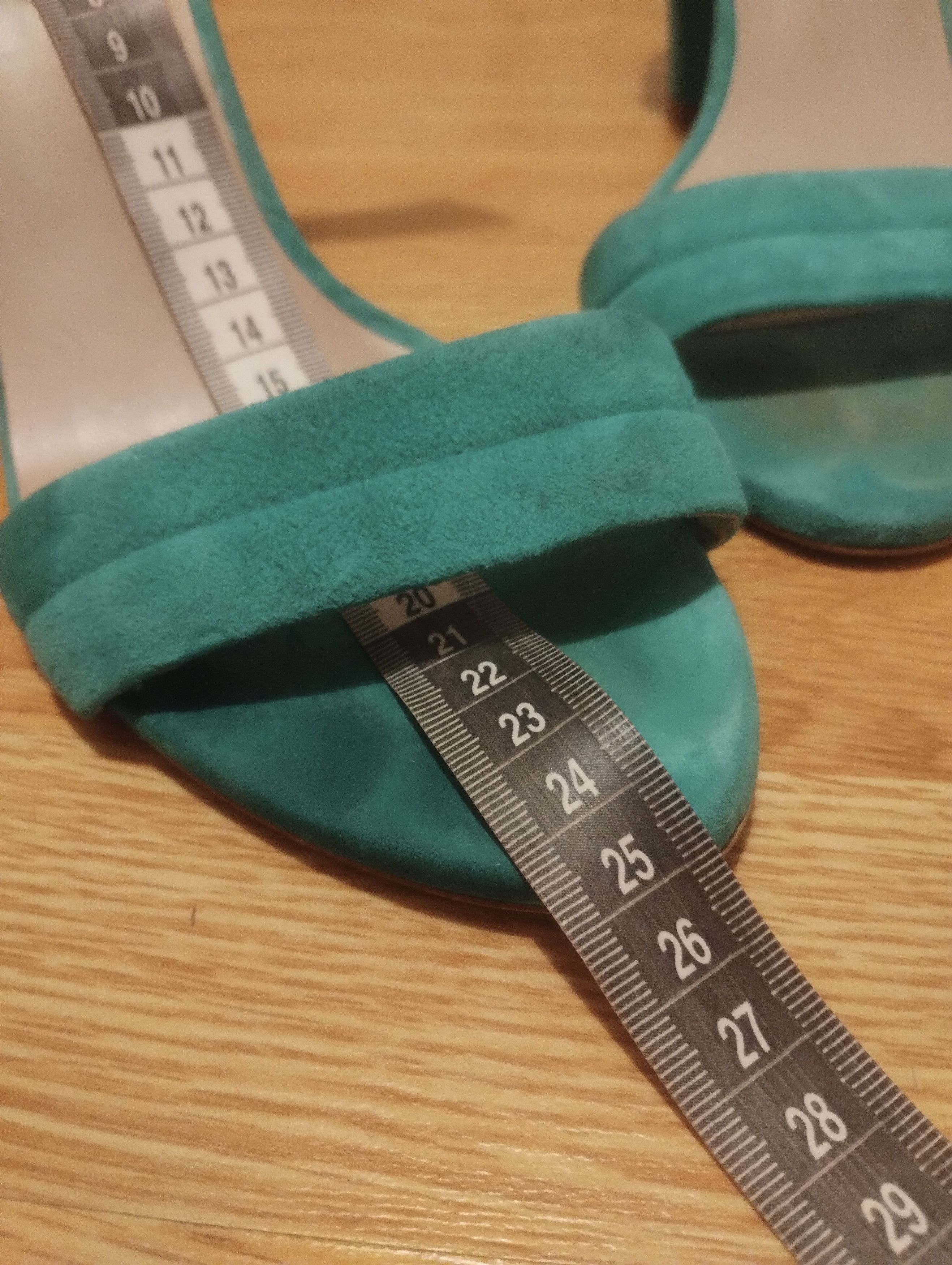 Zara ZARA Woman Neon Turquoise Block Heel Sandals - Size 7.5 US Size US 7.5 / IT 37.5 - 8 Thumbnail