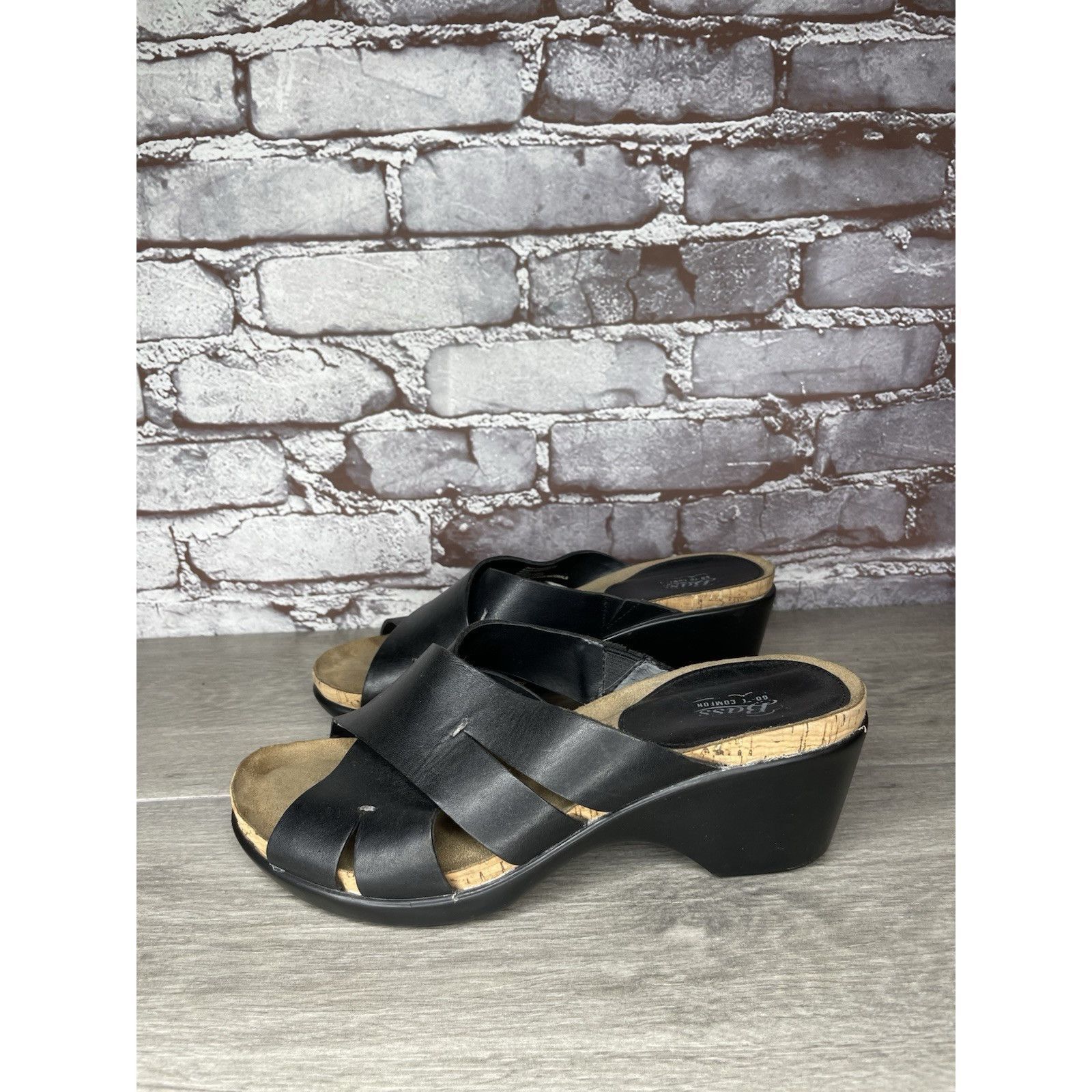 Bass G.H. Bass & Co. MaryAnn Black Leather Wedge Slip On Sandals Size US 8 / IT 38 - 1 Thumbnail