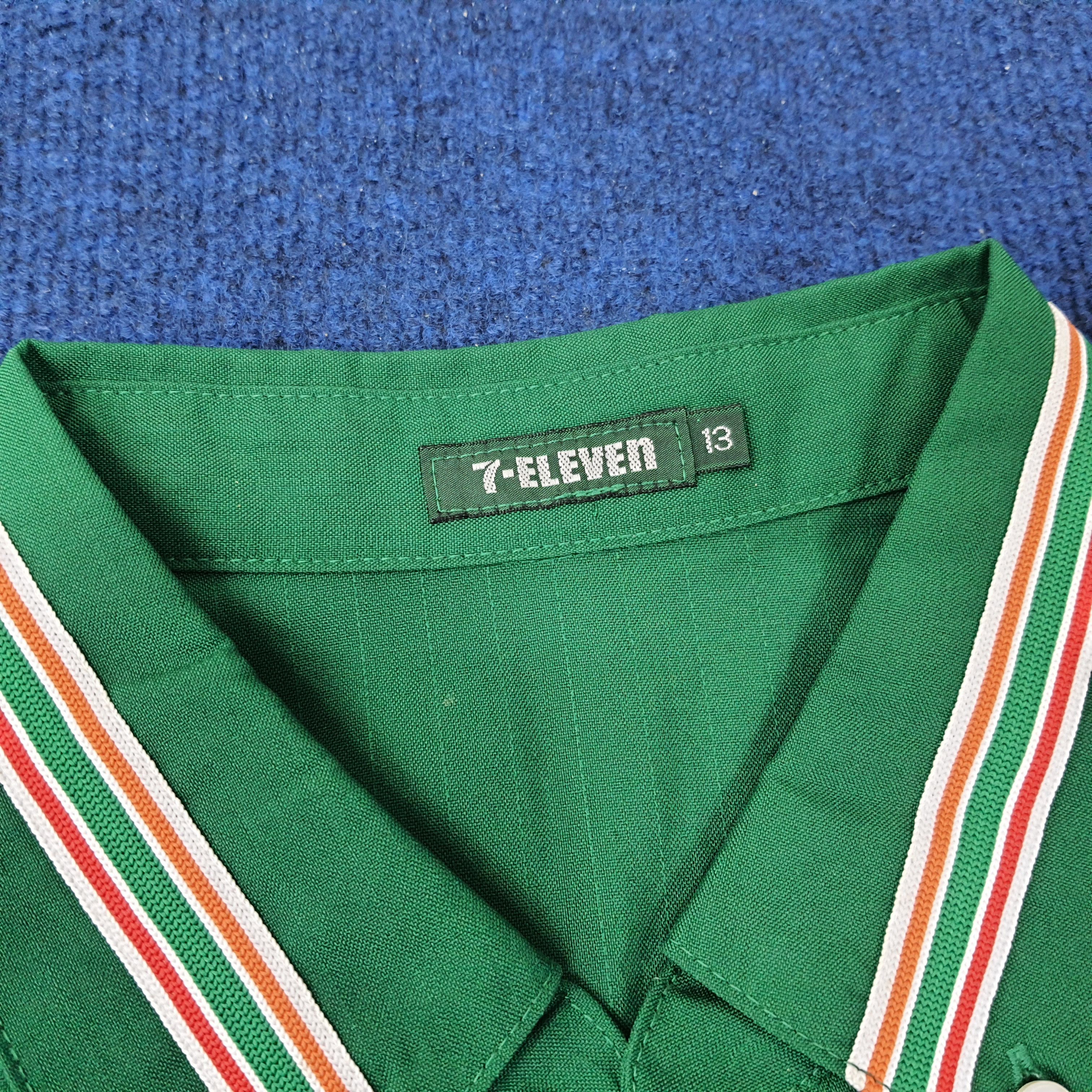 Japanese Brand × Vintage Vintage 7 Eleven Japan Workwear Staff Uniform Jacket C219N23 Size US M / EU 48-50 / 2 - 5 Thumbnail