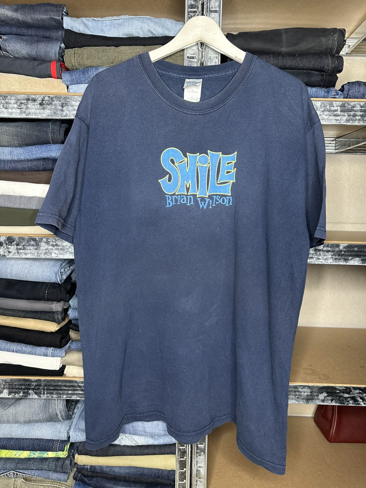Gildan Brian Wilson SMiLE 2004 European Tour T-Shirt Size US XL / EU 56 / 4 - 1 Thumbnail