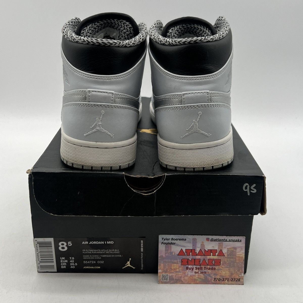 Jordan Brand Air Jordan 1 mid wolf grey Size US 8.5 / EU 41-42 - 3 Thumbnail