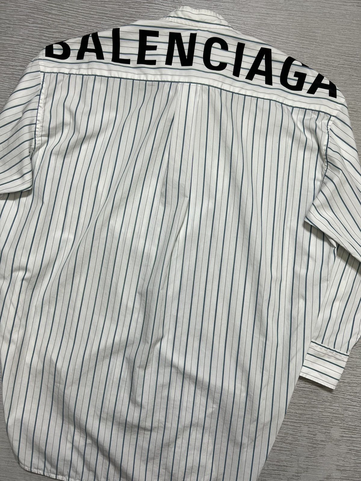 Balenciaga Balenciaga - Back Logo Bow Tie Stripe Longsleeve Shirt Size XXS / US 00 / IT 34 - 9 Thumbnail