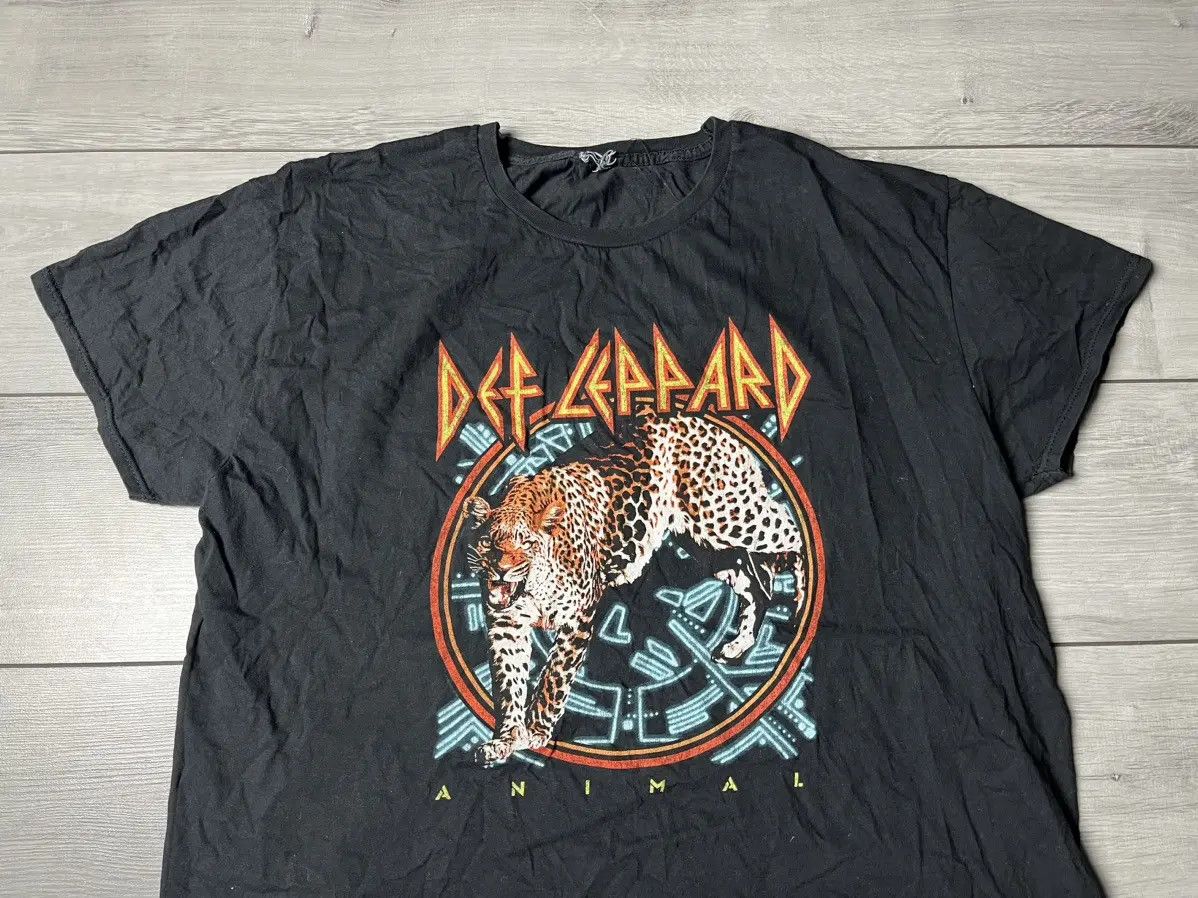 Def Leppard Vintage Def Leppard Tshirt animal size XLarge Size US XL / EU 56 / 4 - 3 Thumbnail