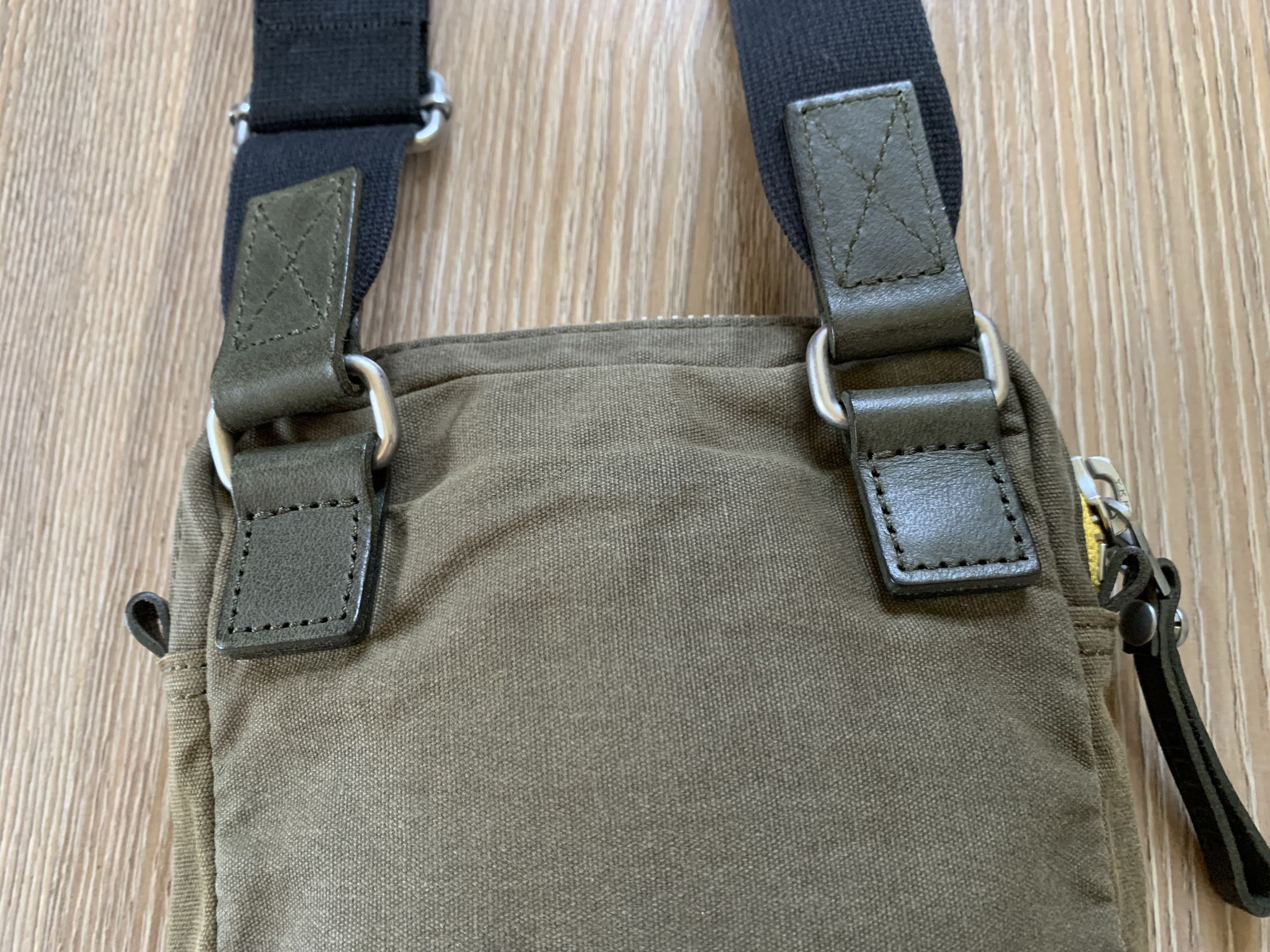 Diesel Diesel Mens Vintage Waxed Khaki Sling Bag Size ONE SIZE - 6 Thumbnail