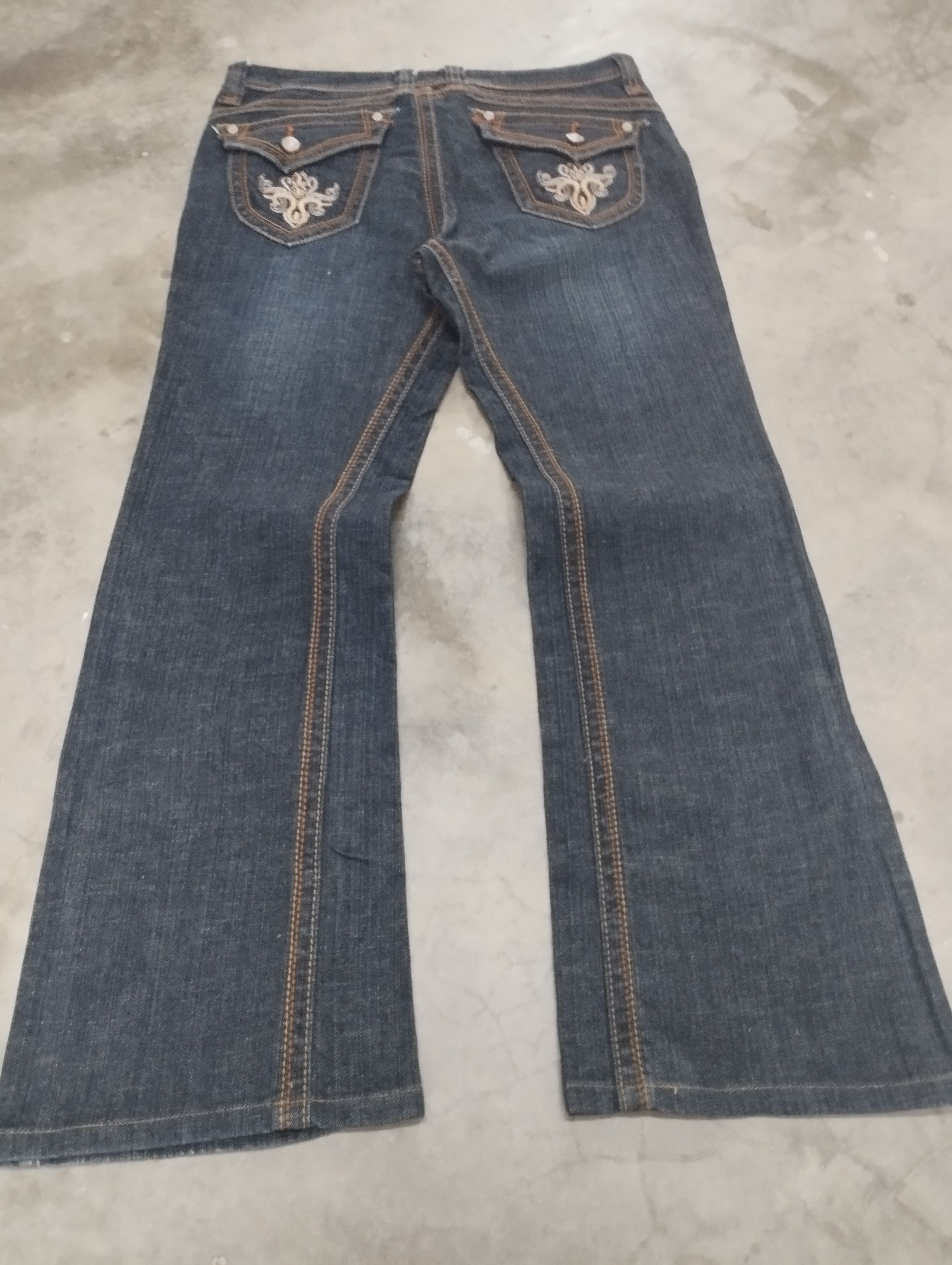 Japanese Brand Flared Jeans Japan Jouer Aux Echess Bootcut Low Rise Jeans Size US 30 / EU 46 - 1 Thumbnail
