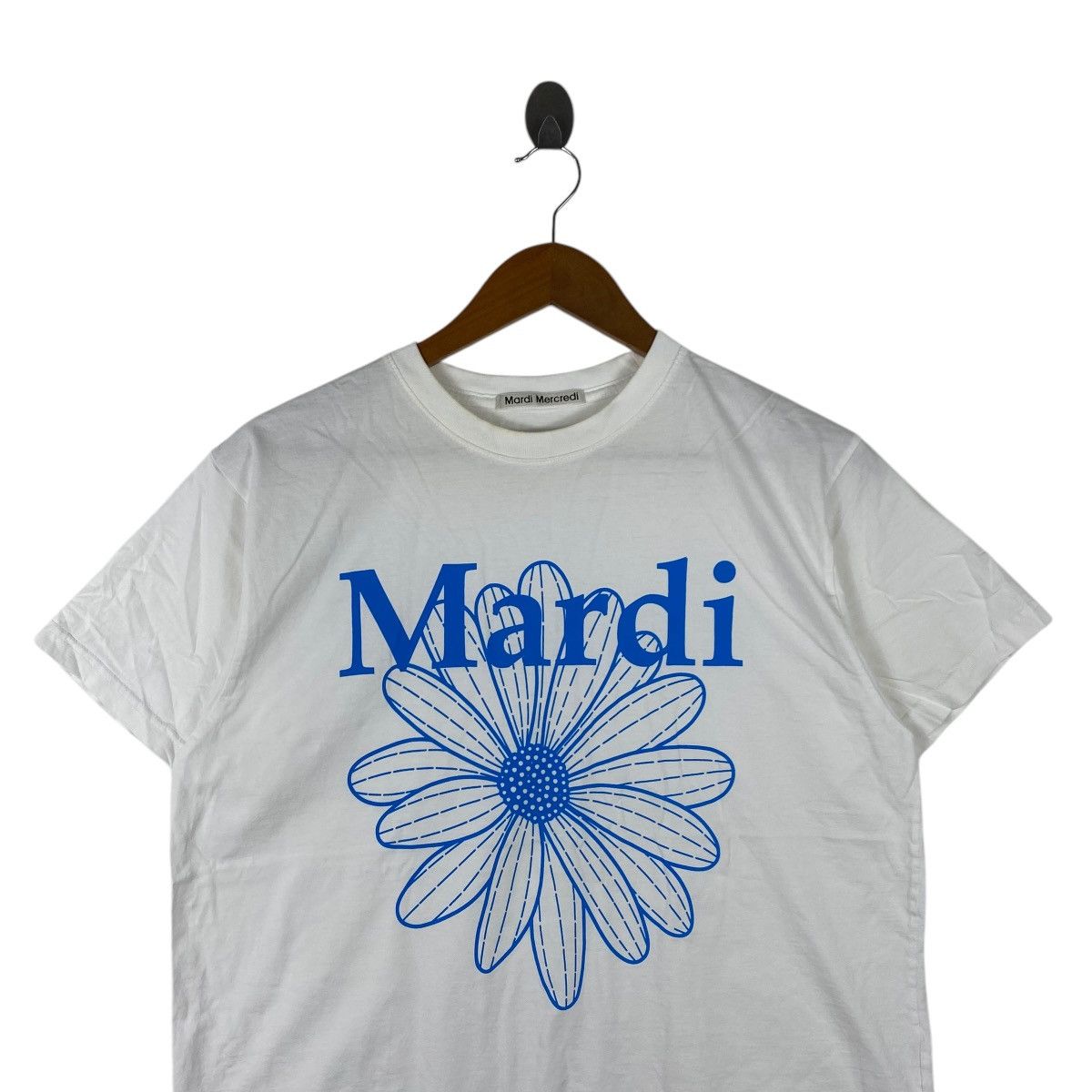 Vintage MARDI MERCREDI KOREA Floral Flower Itaewon Store Tee Shirt Size M / US 6-8 / IT 42-44 - 2 Thumbnail