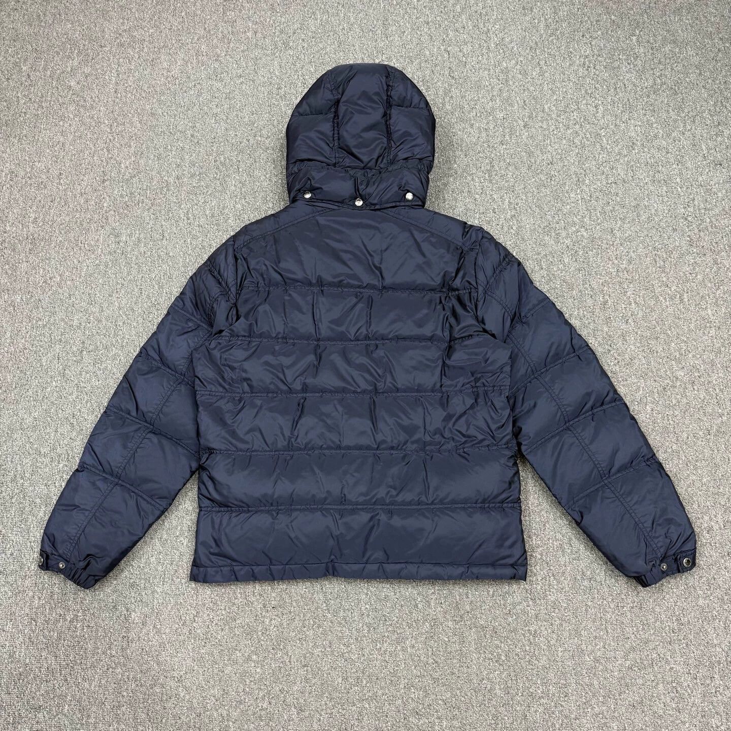 Prada Prada navy blue triangle logo down jacket 52 MINT Size US L / EU 52-54 / 3 - 2 Thumbnail