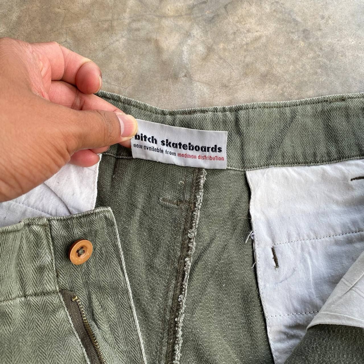 Shorty's Skateboards × Vintage VINTAGE BITCH SHORTPANT GREEN MILITARY W32 Size US 32 / EU 48 - 6 Thumbnail