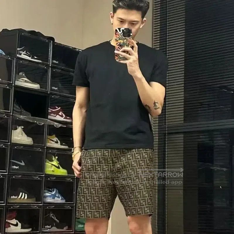 Fendi Fendi Brown Polyester Men's Shorts . Size US 27 - 8 Thumbnail