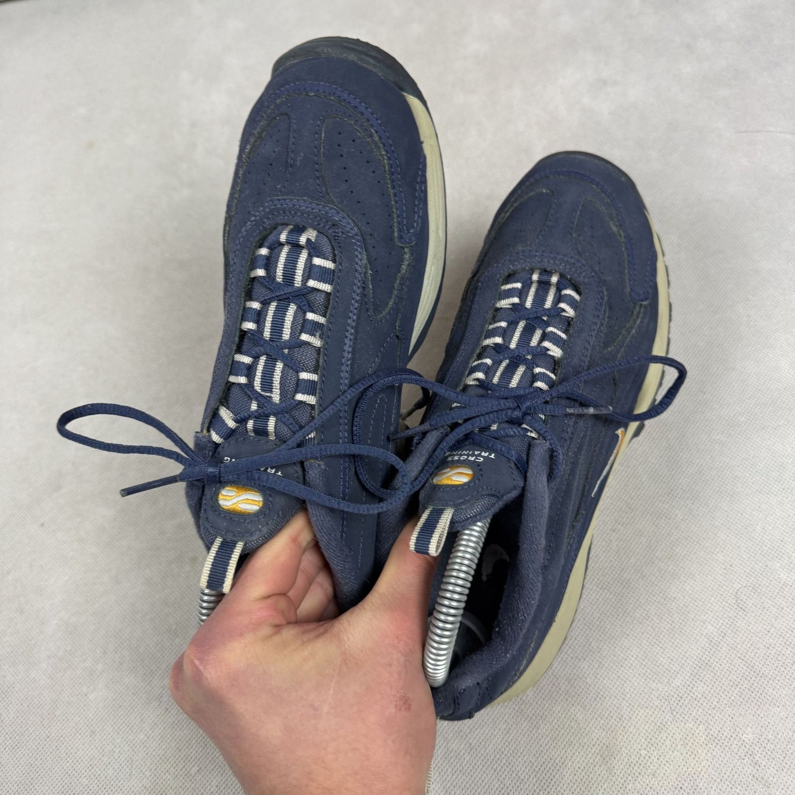 Nike × Vintage Nike (GS) Understudy 2000 147078 Navy Cross Training Shoe 6 Size US 6 / EU 39 - 2 Thumbnail