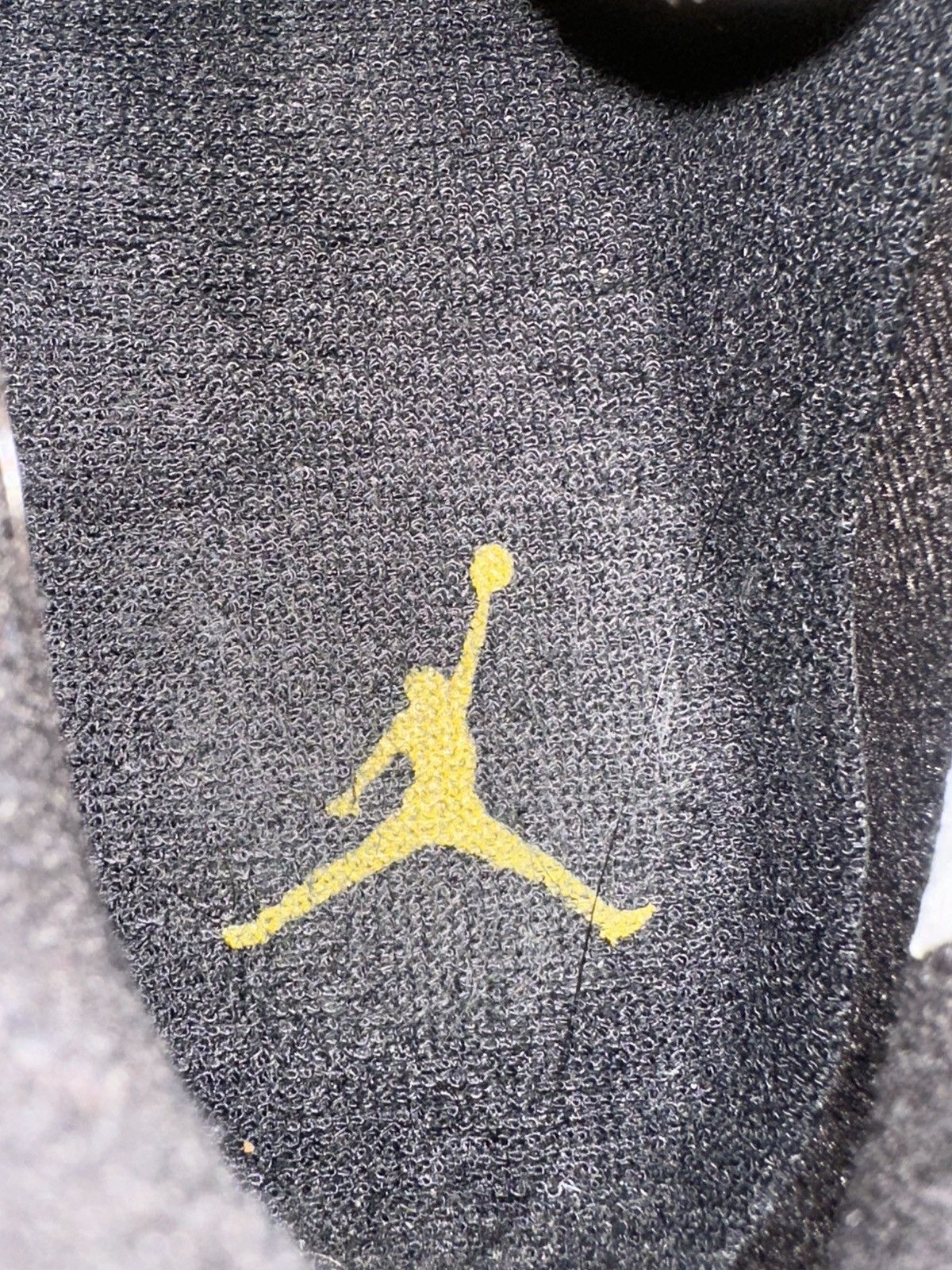 Jordan Brand Air Jordan 4 Retro ‘Thunder’ 2012 Size US 11.5 / EU 44-45 - 6 Thumbnail