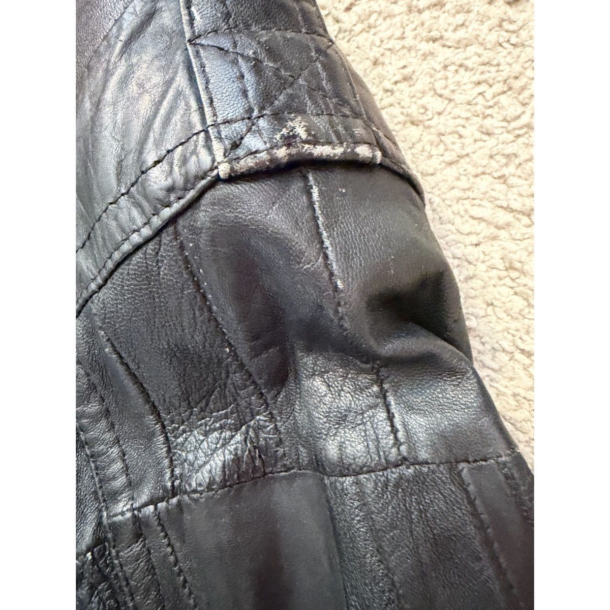 Vintage VINTAGE BLACK PATCHWORK BOMBER LEATHER JACKET Size US M / EU 48-50 / 2 - 15 Thumbnail