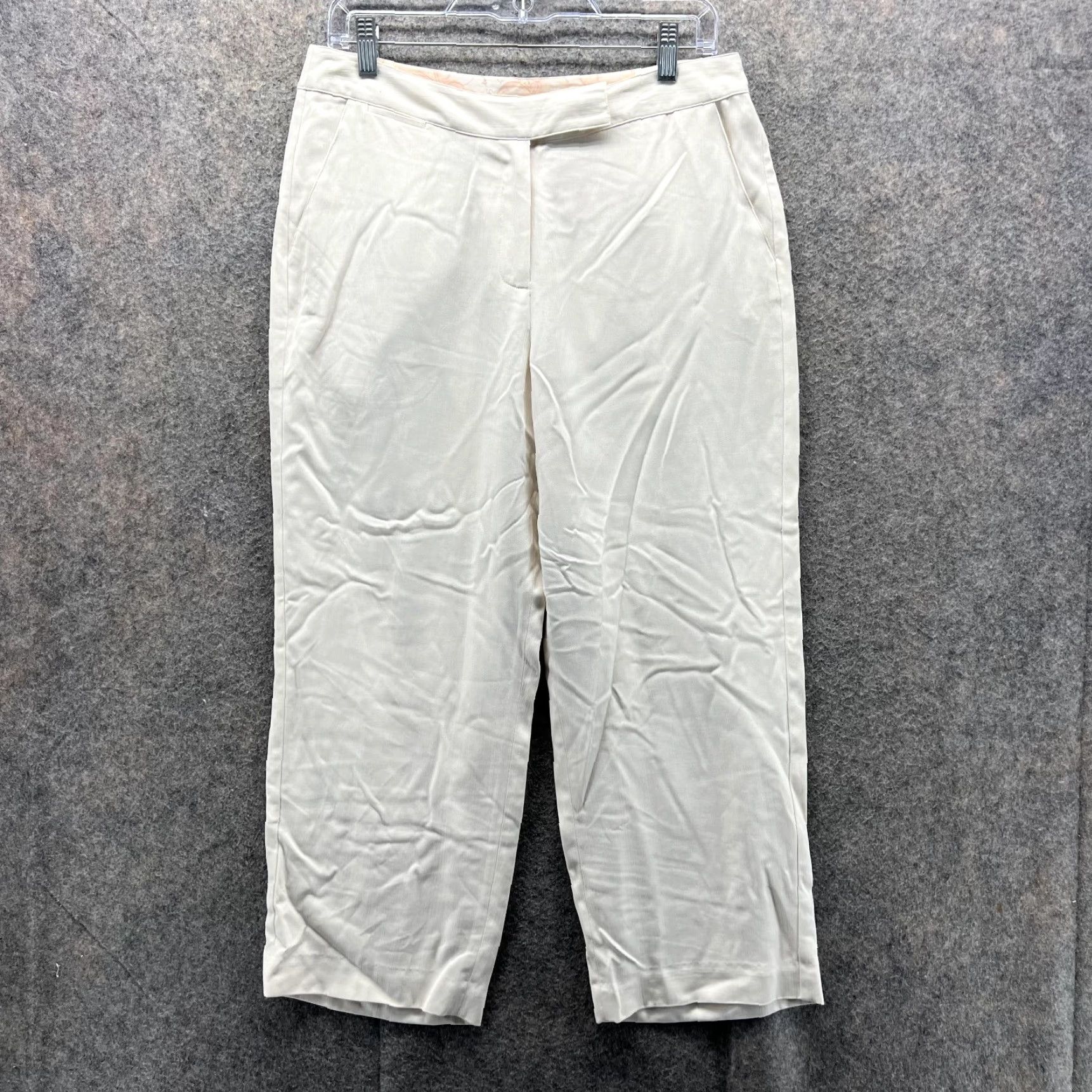 Tommy Bahama Tommy Bahama Pants Women 8 Ladies White Silk Flat Front Chino Casual Straight Size 30" / US 8 / IT 44 - 2 Thumbnail