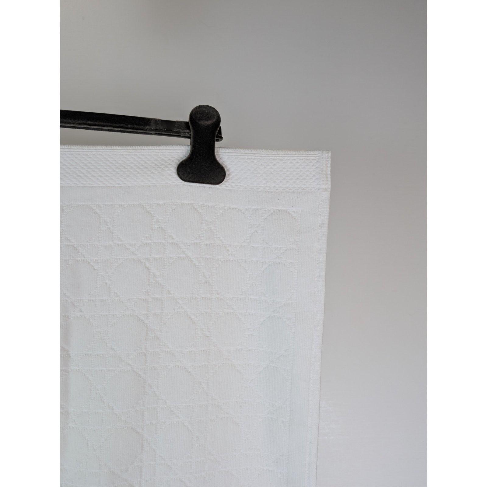 Dior o1rshd1 Q:2 / Size: OS / Plain Cotton Terry Towel in White Size ONE SIZE - 3 Thumbnail