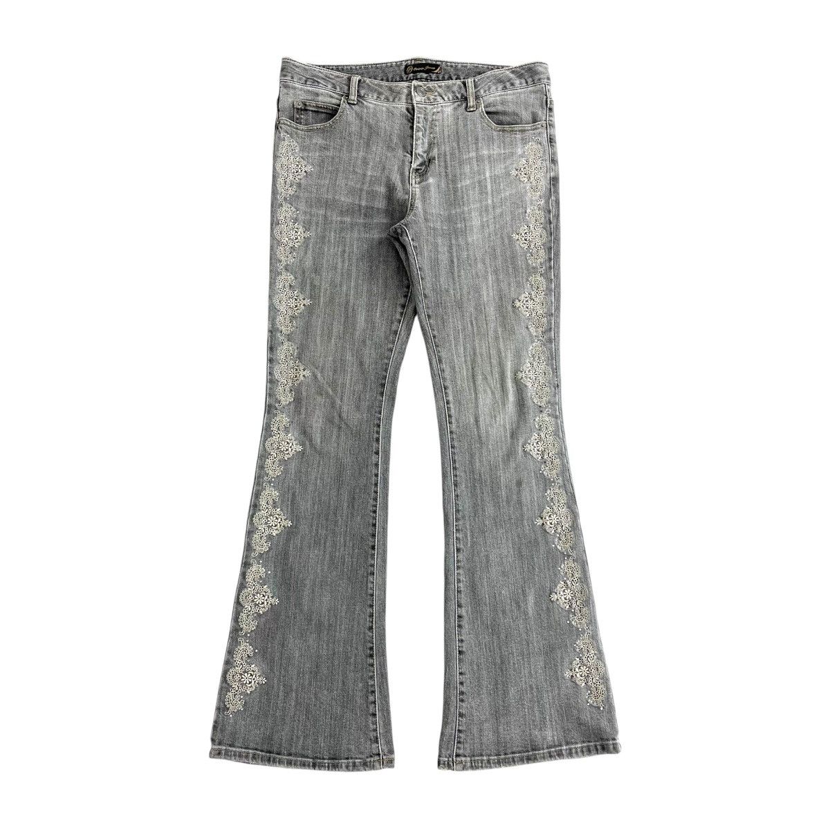 If Six Was Nine × Japanese Brand × Le Grande Bleu (L.G.B.) Crazy Oririn Jeans Flared Jeans Bootcut Studded Y2K Pants Size 32" / US 10 / IT 46 - 1 Thumbnail
