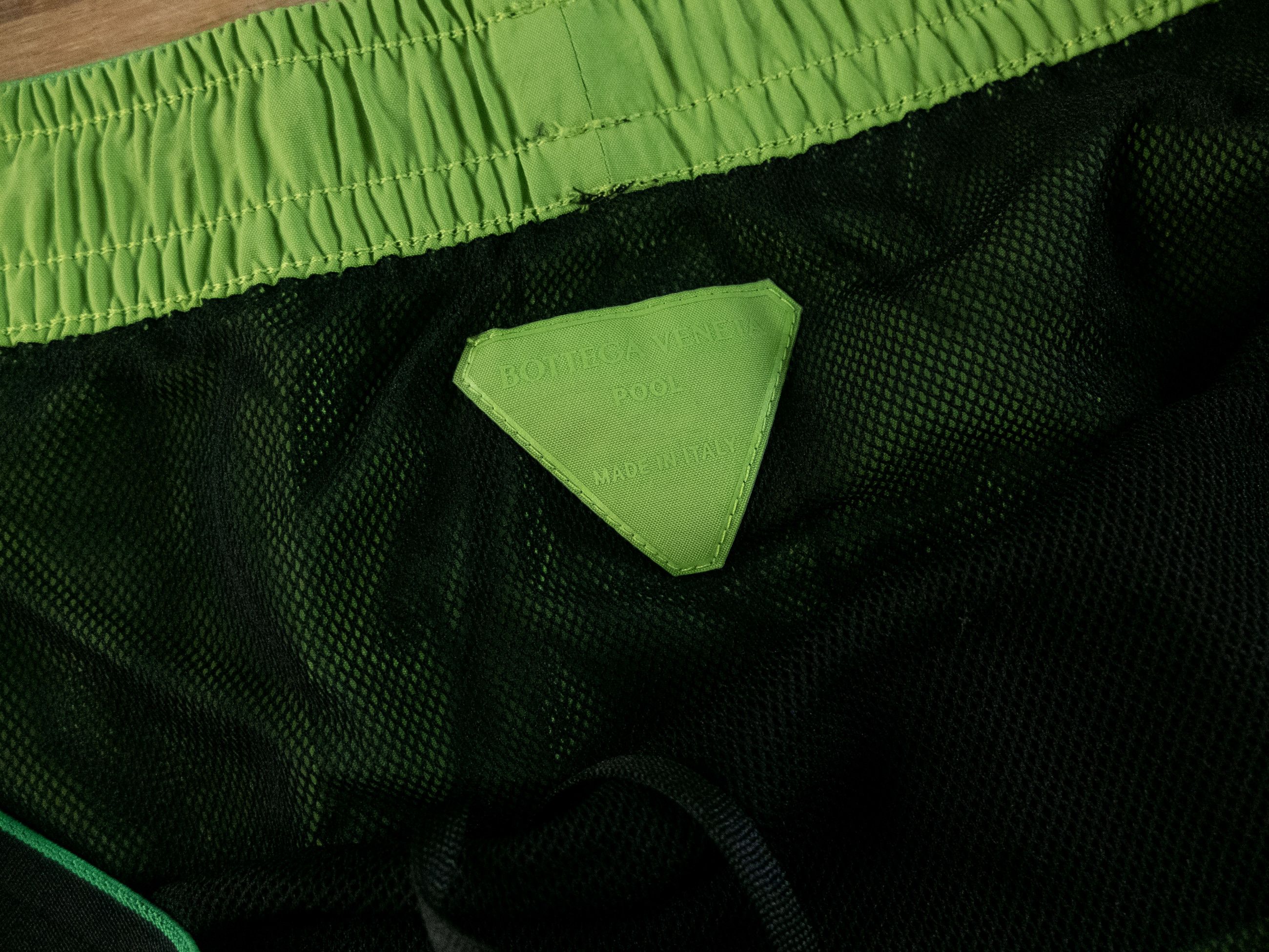 Bottega Veneta BOTTEGA VENETA solid green logo waistband swim shorts Medium Size US 32 / EU 48 - 5 Thumbnail