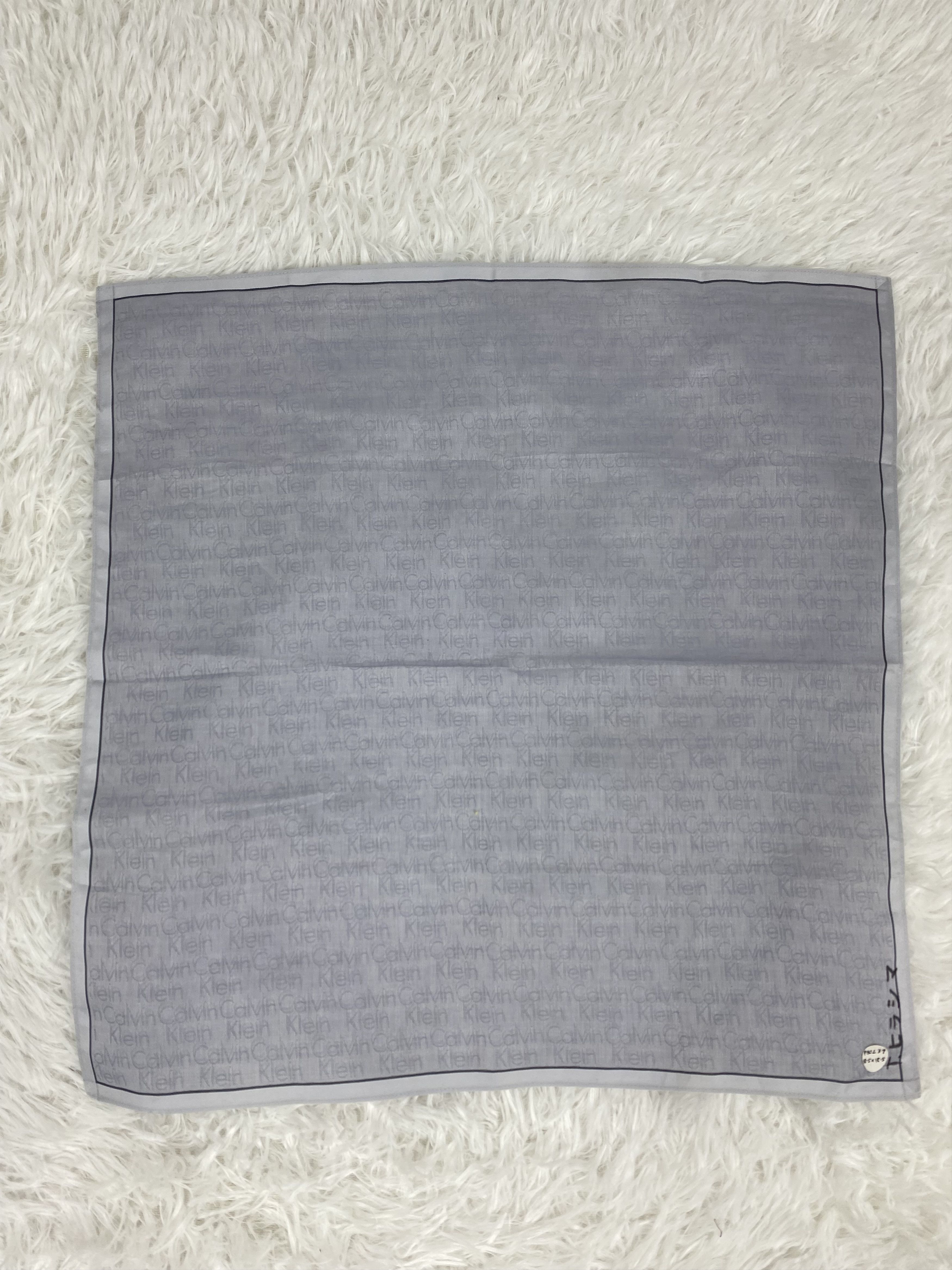 Calvin Klein × Vintage Vintage Calvin Klein Handkerchief Neckerchief PH0237 Size ONE SIZE - 4 Thumbnail