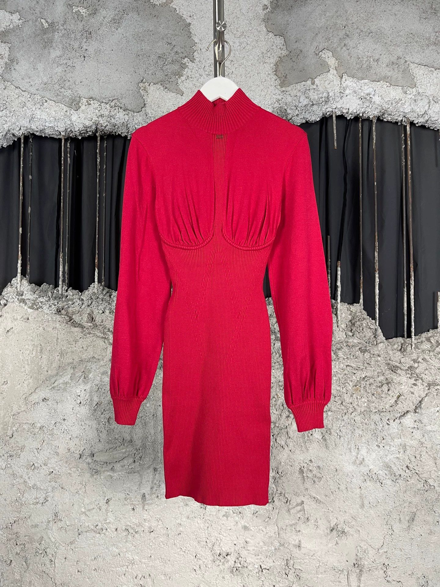 Elisabetta Franchi Elisabetta Franchi Women's Wool Dress 42 NWT Size M / US 6-8 / IT 42-44 - 1 Thumbnail