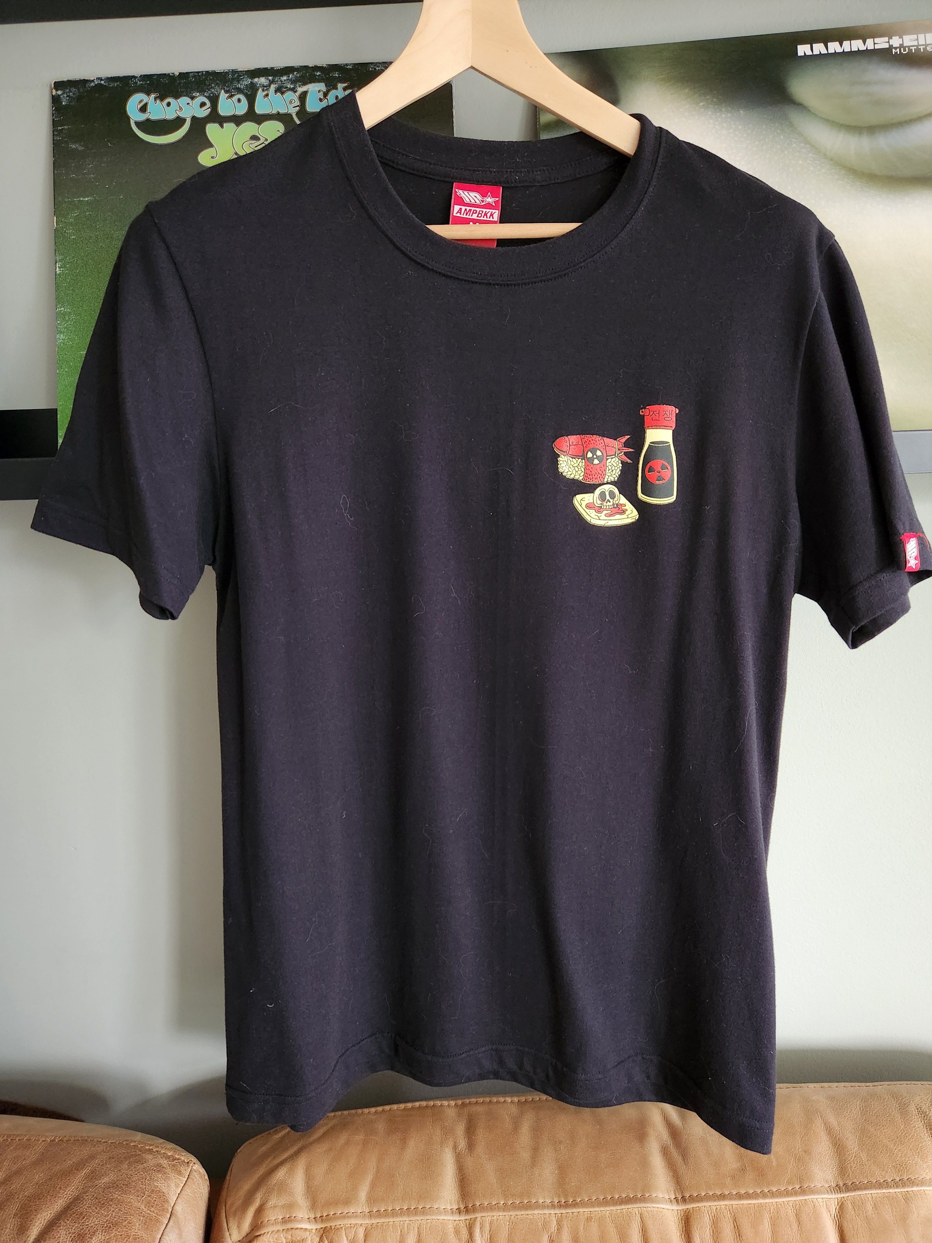 Other Heavyweight North Korea Tee Size US M / EU 48-50 / 2 - 2 Thumbnail