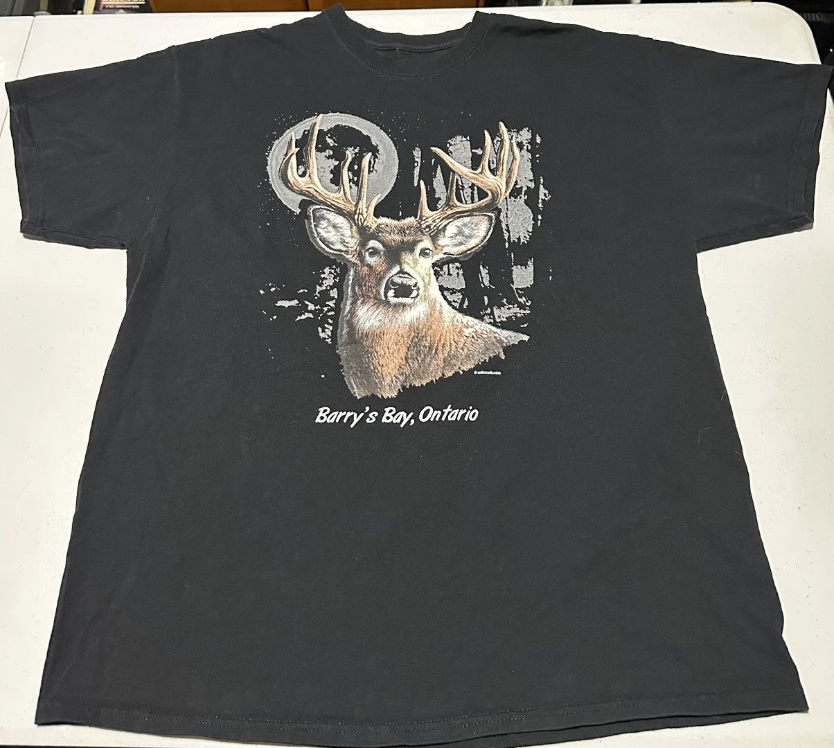 Vintage Vintage deer animal nature graphic T-shirt Size US XL / EU 56 / 4 - 1 Thumbnail