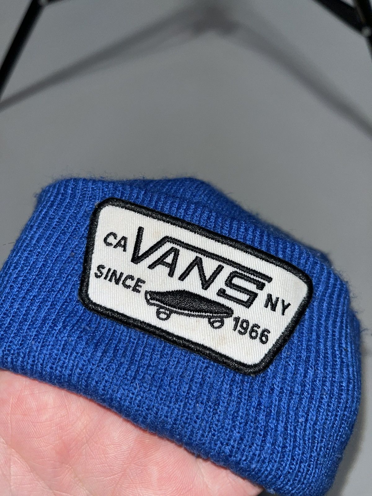 Vans Vans Off The Wall Beanie Hat Skate Y2K Size ONE SIZE - 2 Thumbnail