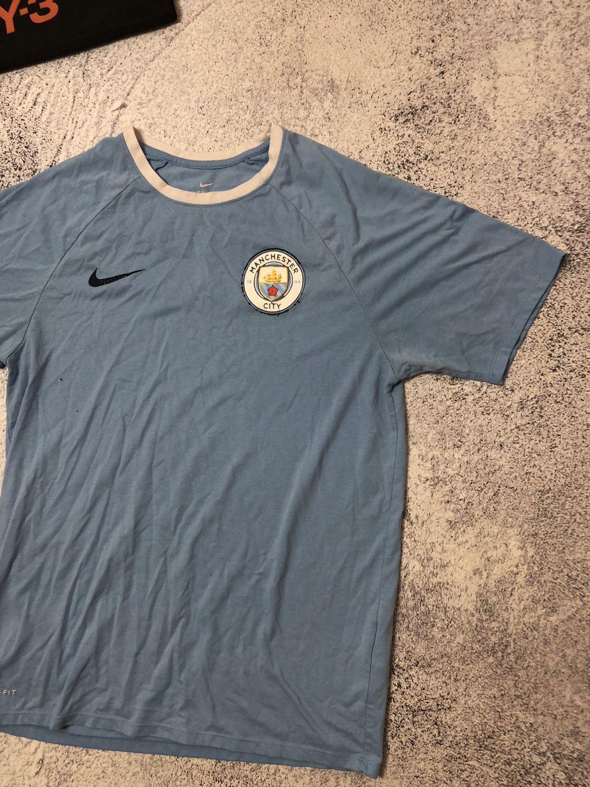 Nike Men’s soccer jersey Nike Manchester City size L Size US L / EU 52-54 / 3 - 2 Thumbnail