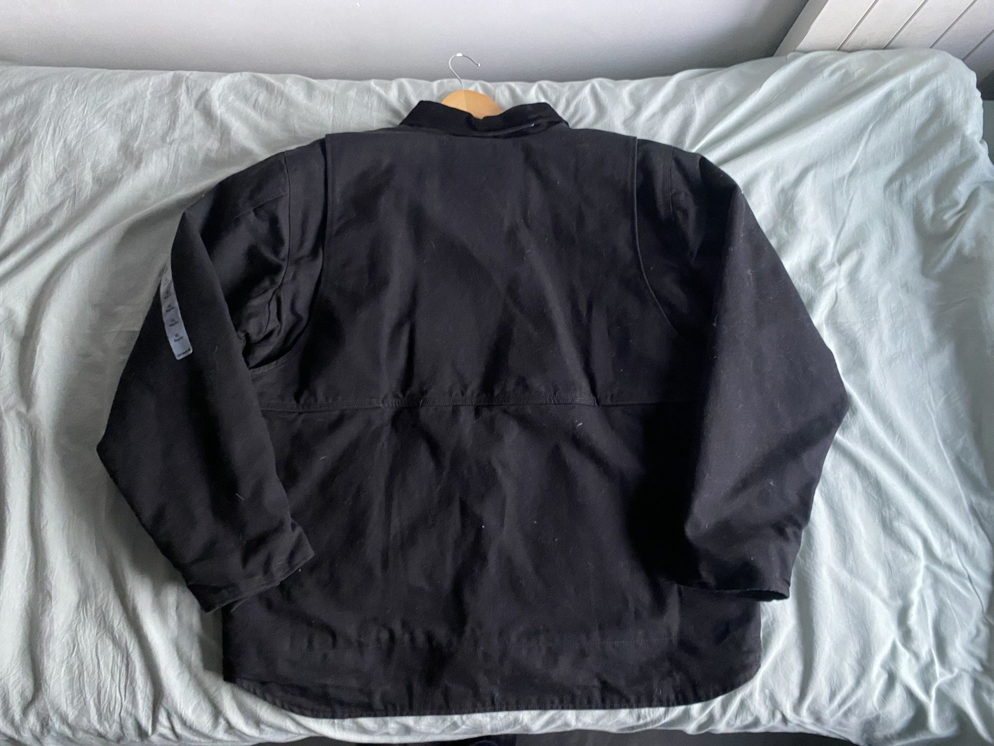Carhartt Carhartt Duck Jacket Black XL (Model 103370) Size US XL / EU 56 / 4 - 2 Thumbnail