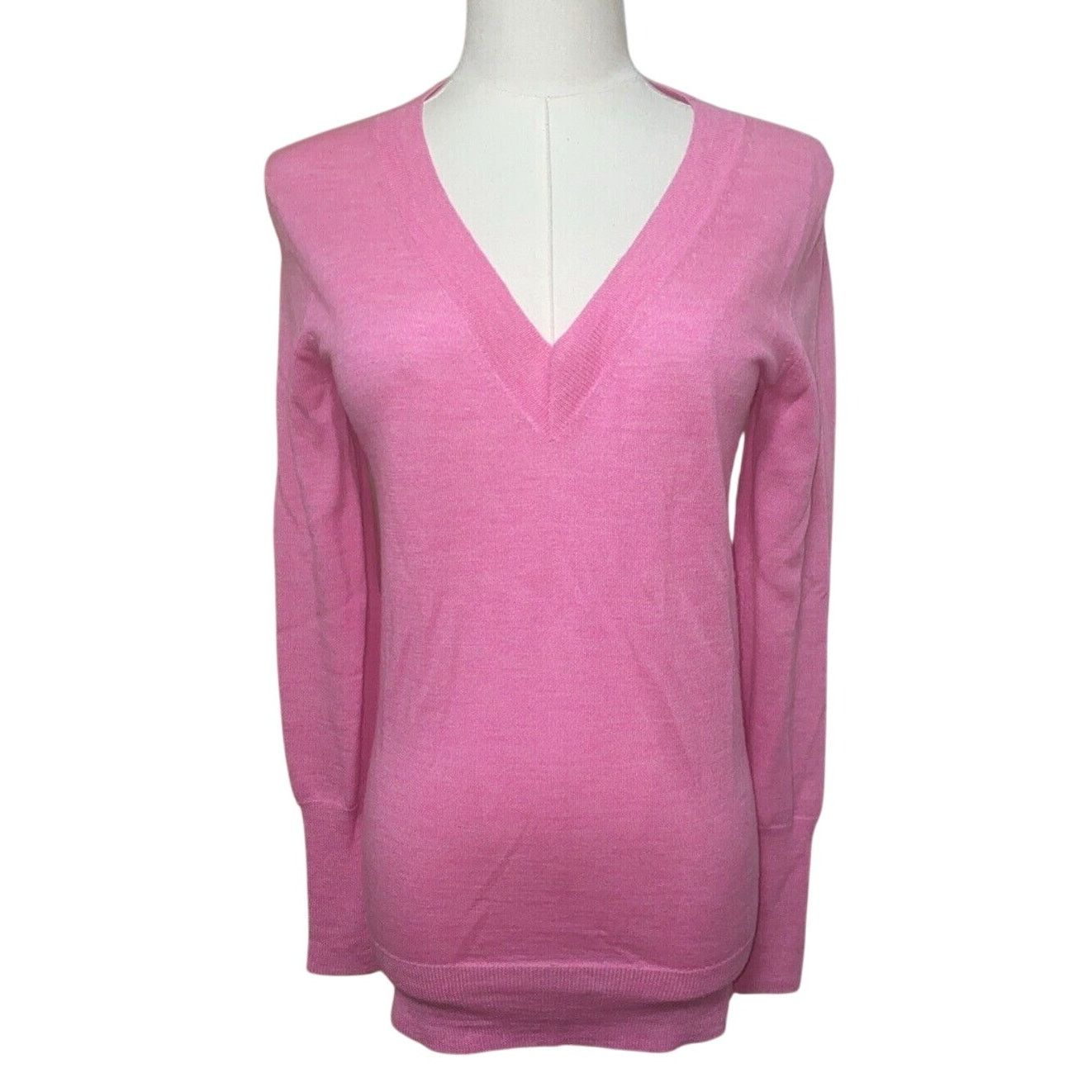 J.Crew J Crew Sweater Pink V Neck 100% Merino Wool Size XS Size XS / US 0-2 / IT 36-38 - 1 Thumbnail