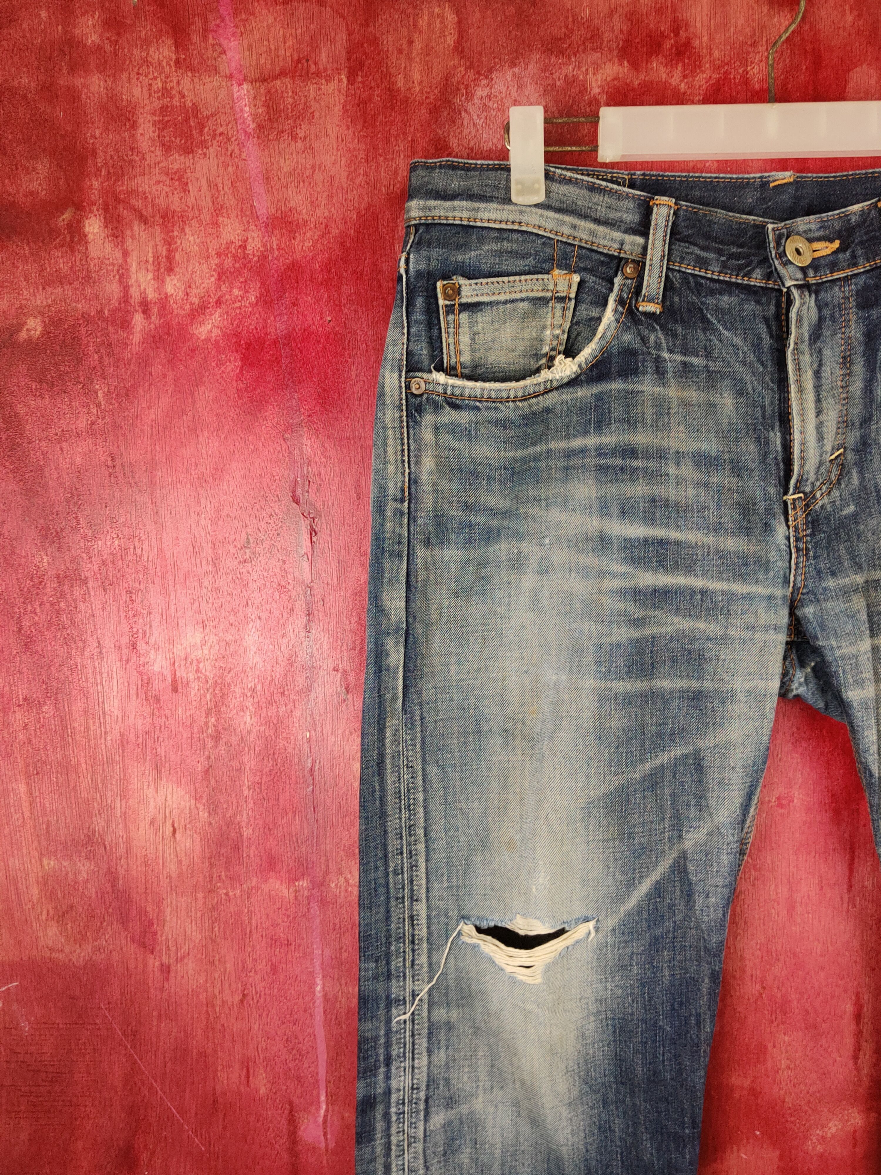 Edwin Edwin Dark Blue Faded Distressed Ripped Jeans #S1691 Size US 32 / EU 48 - 3 Thumbnail