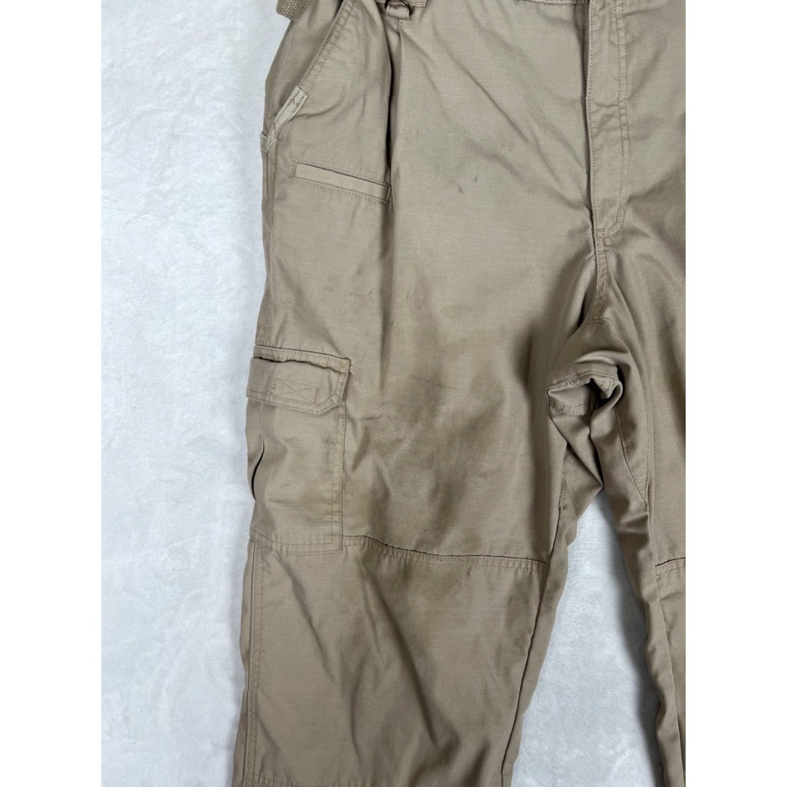 Vintage 5.11 Tactical Cargo Pants 44x32 Beige Tan Ripstop Cotton Straight Regular Mens Pants Size US 44 / EU 60 - 3 Thumbnail