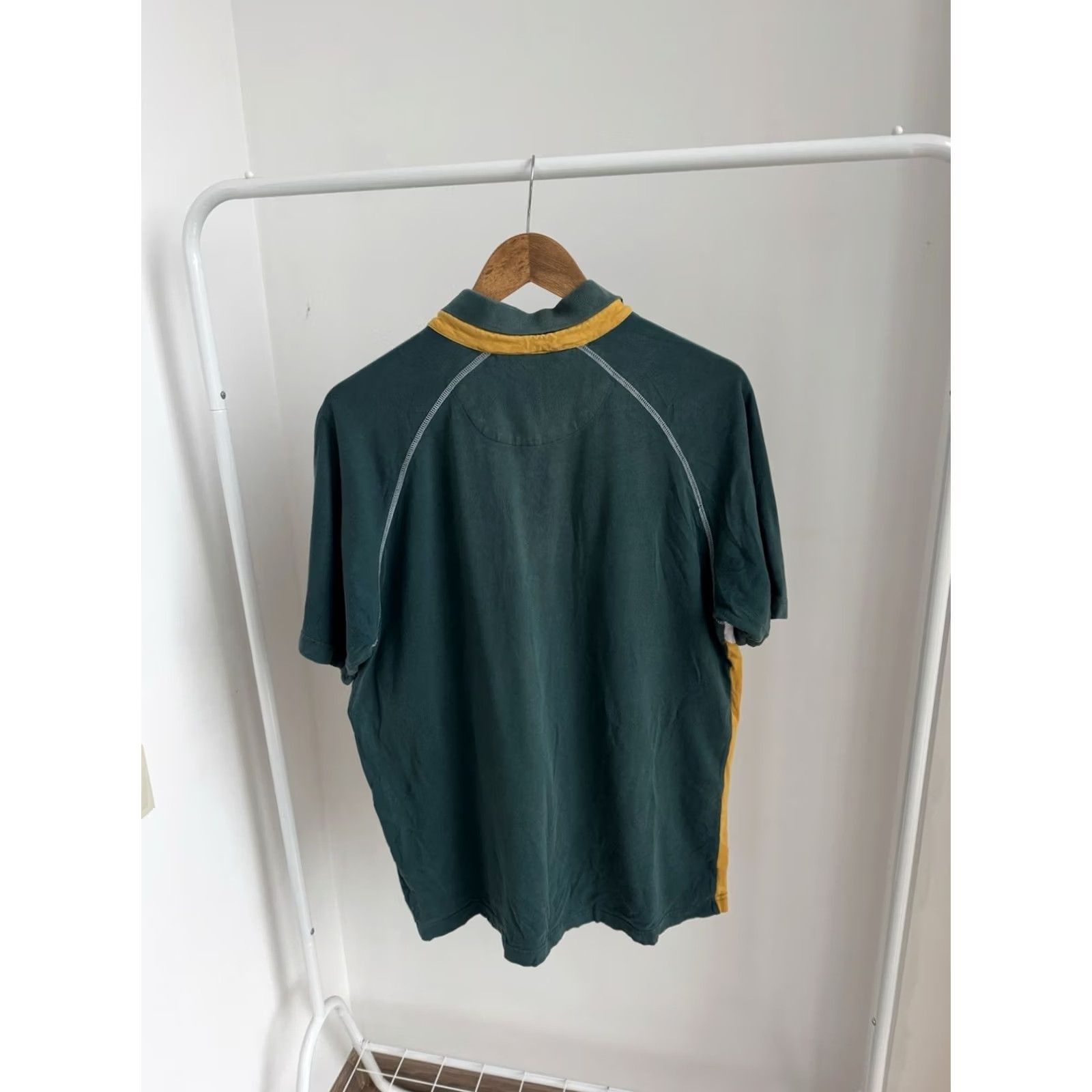 Vintage Canterbury Wallabies Polo Shirt Vintage 00s Striped Long Sleeve Green M Men Rugby Polo Shirt Size US M / EU 48-50 / 2 - 5 Thumbnail