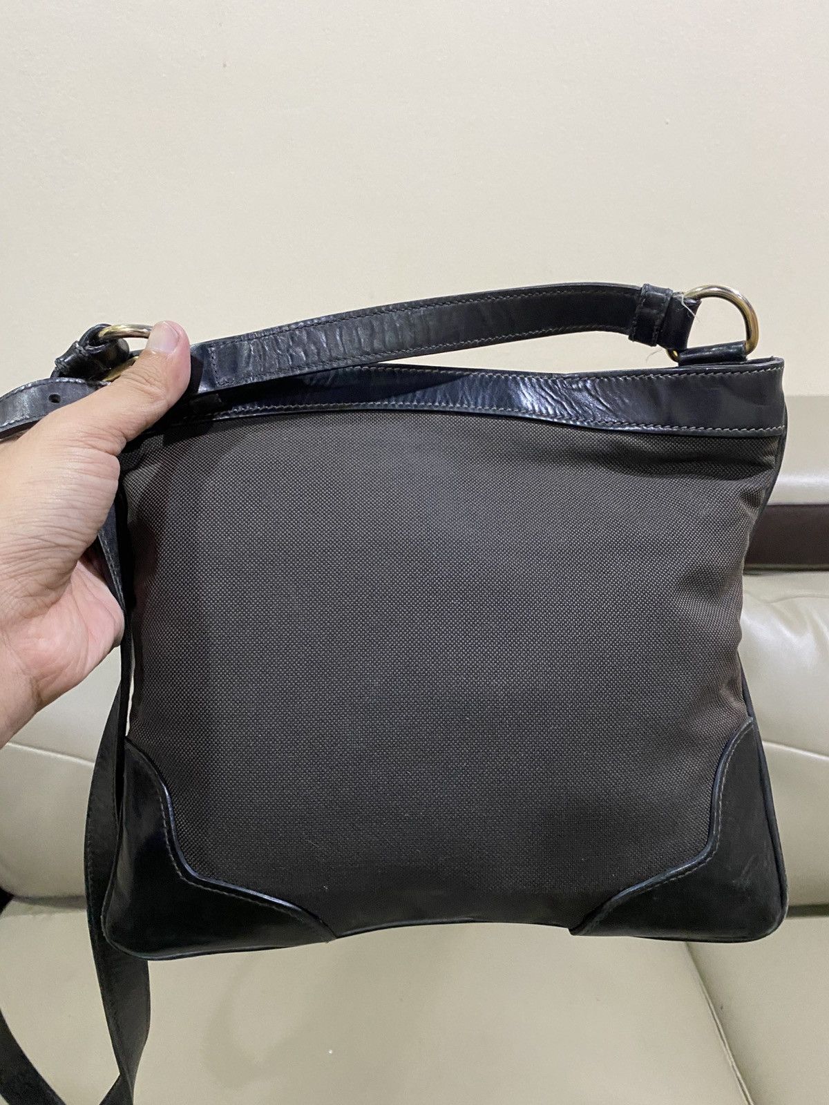 Prada Authentic Prada Milano Saffiano Crossbody Sling Bag Size ONE SIZE - 3 Thumbnail