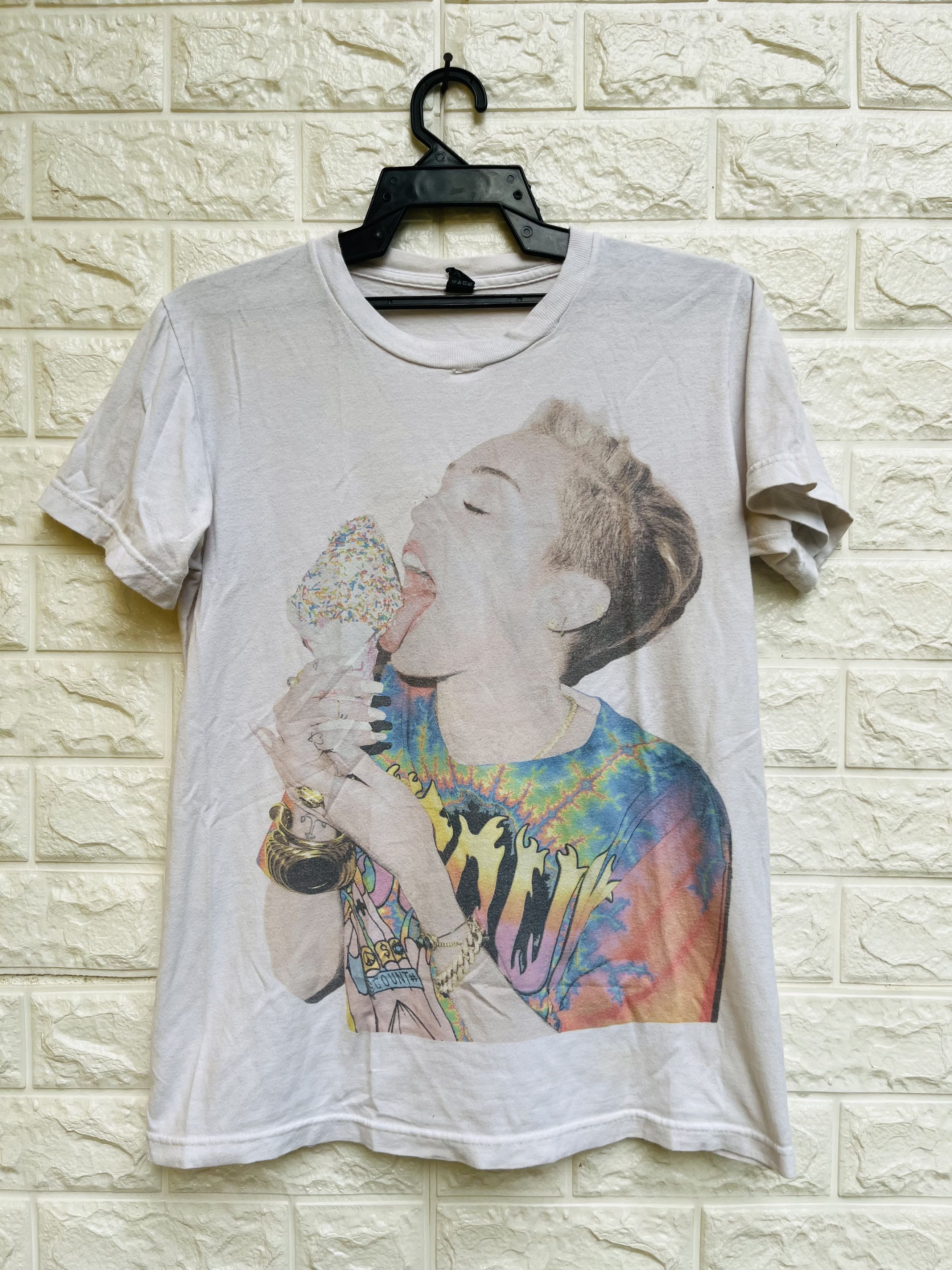 image of Vintage Lady Gaga Suck Your Icecream Designer Style in White/Pink, Men's (Size Small)