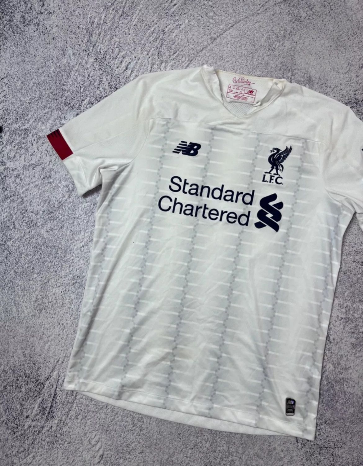 New Balance MENS SOCCER JERSEY FC LIVERPOOL NEW BALANCE SIZE M Size US M / EU 48-50 / 2 - 5 Thumbnail