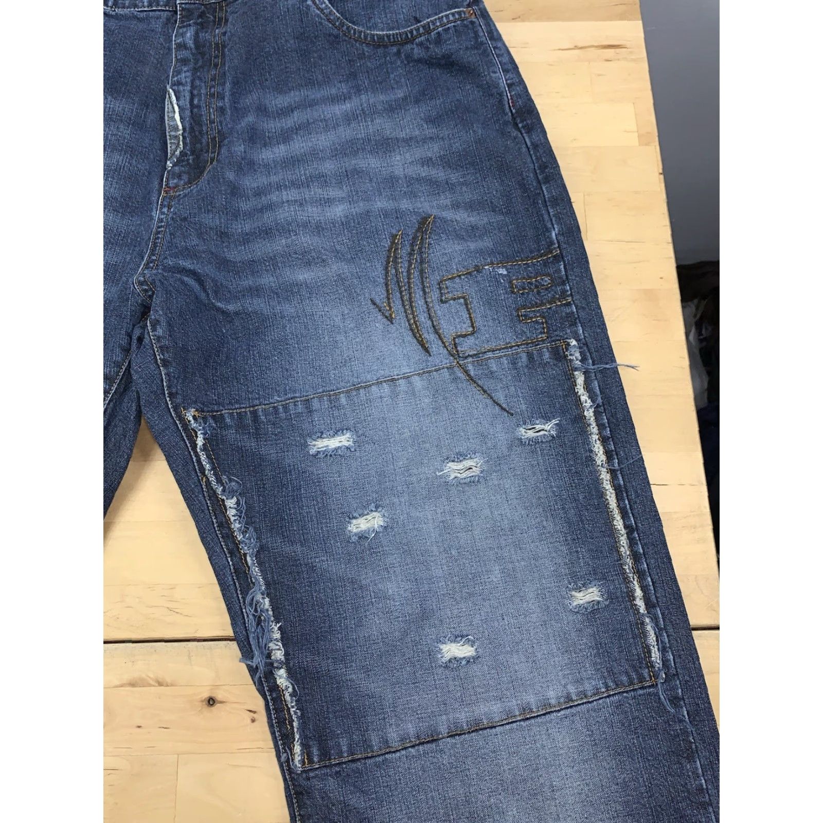 Phat Farm VINTAGE Phat Farm Jeans Mens 36x33 Blue Logo Y2K Grunge Hip Hop Straight Denim 11815 Mens Size US 36 / EU 52 - 5 Thumbnail