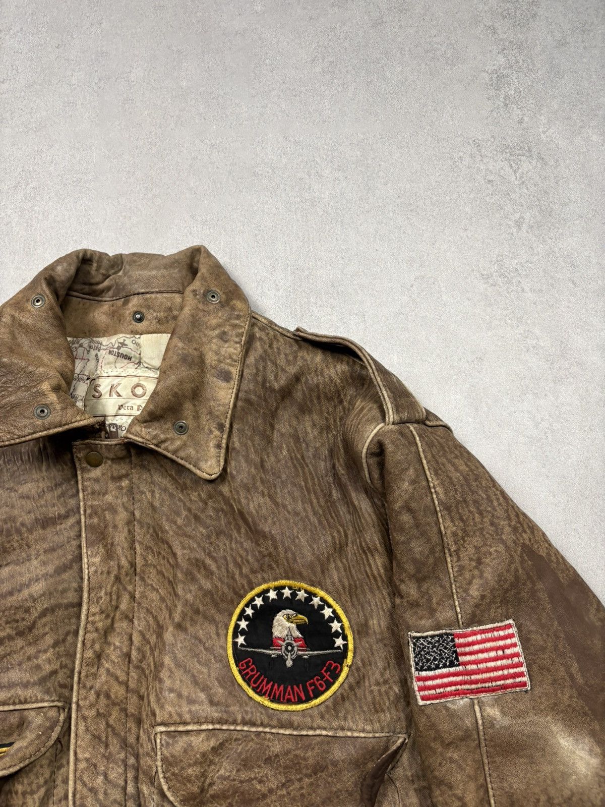 Leather Vintage A2 Distressed Leather Bomber Flight Jacket USA Patch Size US M / EU 48-50 / 2 - 2 Thumbnail