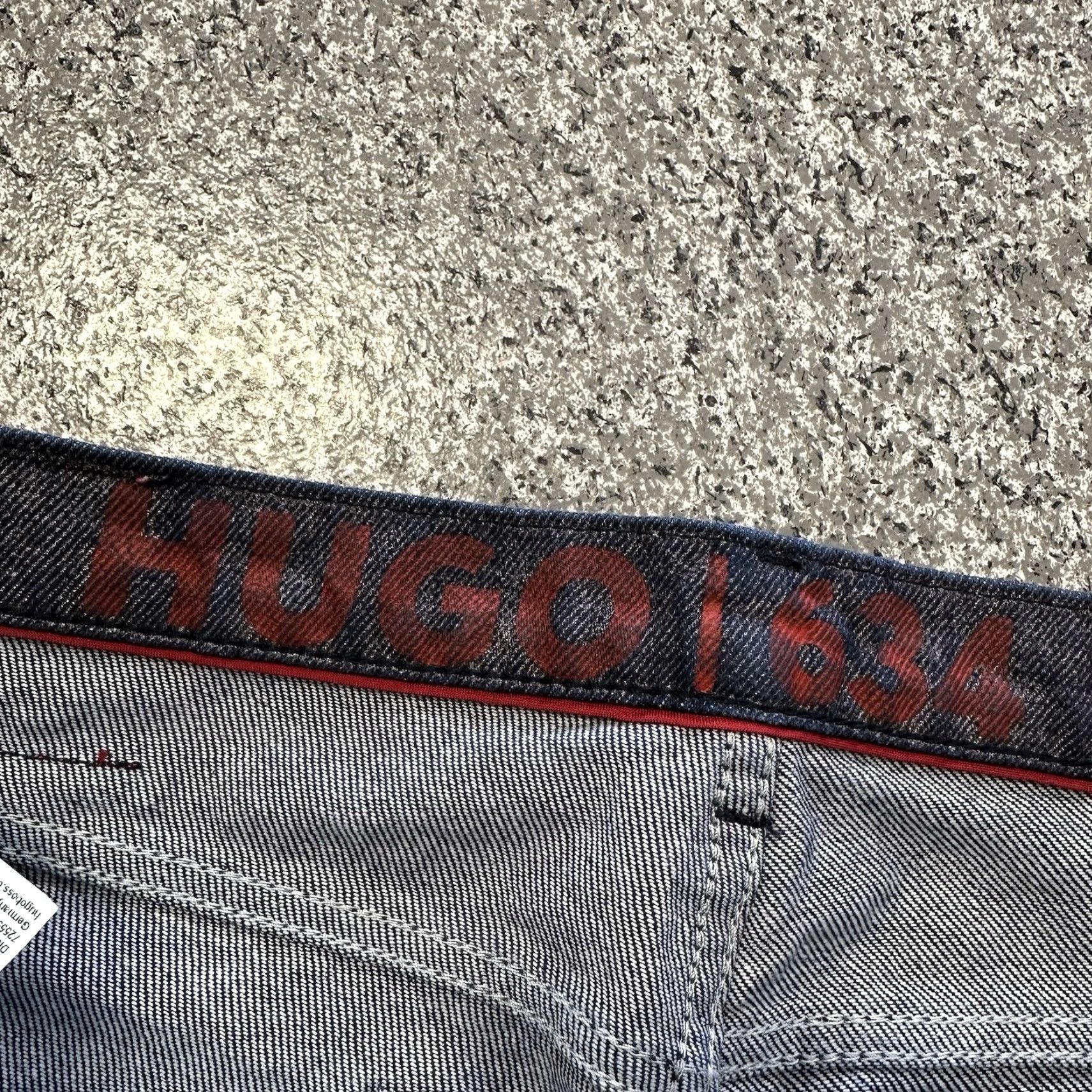 Hugo Boss Hugo Boss Jeans Womens 35x30 634 Tapered Fit Button Fly Dark Wash Blue Denim 5-Pocket Men's Style Jeans Size 24" / US 00 / IT 34 - 4 Thumbnail