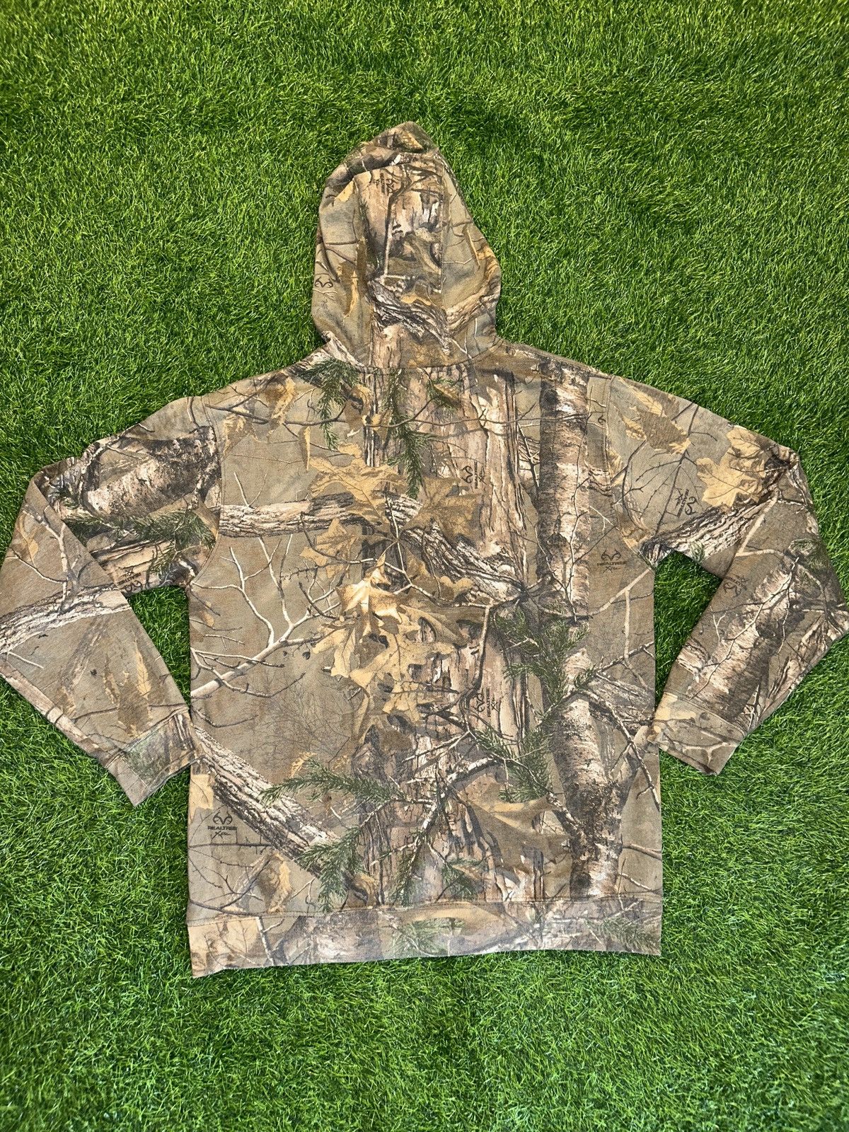 Realtree Vintage y2k realtree hoodie size medium Size US M / EU 48-50 / 2 - 2 Thumbnail