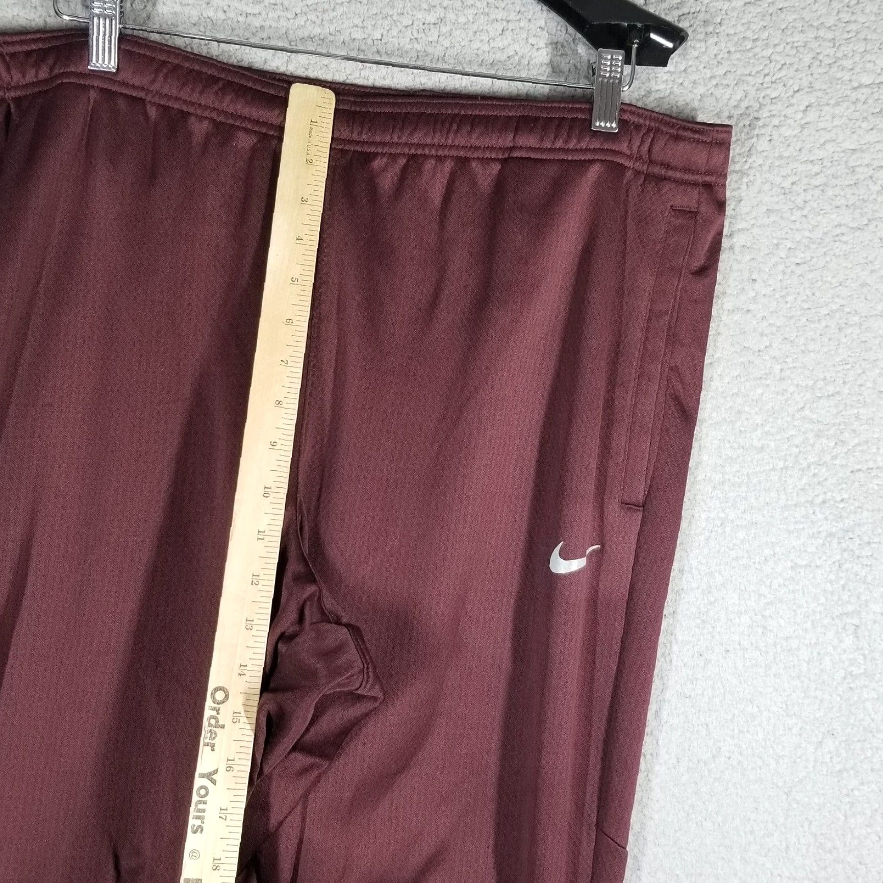 Nike Nike Track Pants Mens XXL Burgundy Crush/Black Therma-FIT Water-Repellent Sphere Miler Pants Trousers Size US 39 - 6 Thumbnail