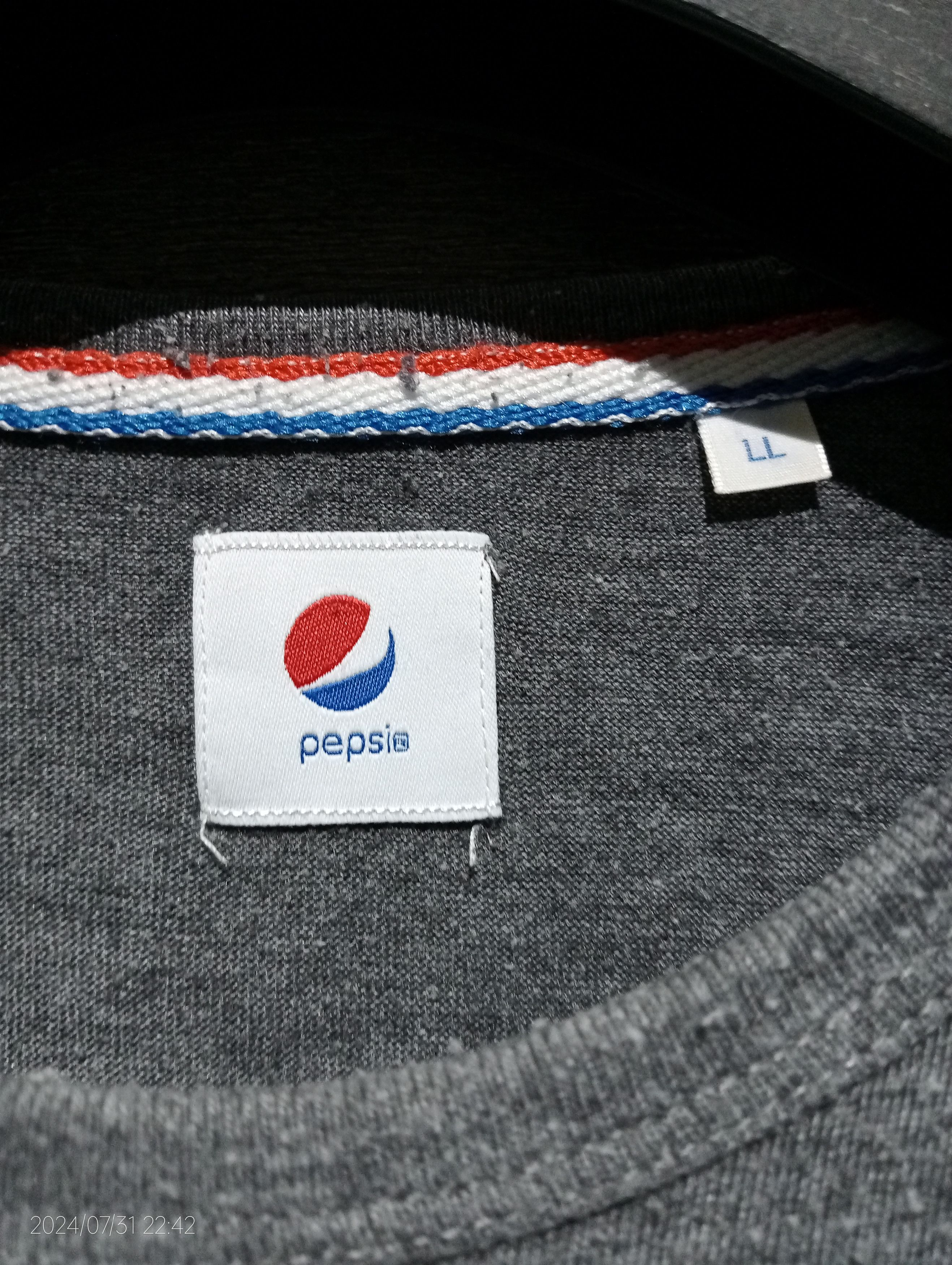 Coca Cola Vintage Pepsi-Cola Single Pocket Tee Very Rare Size US L / EU 52-54 / 3 - 5 Thumbnail