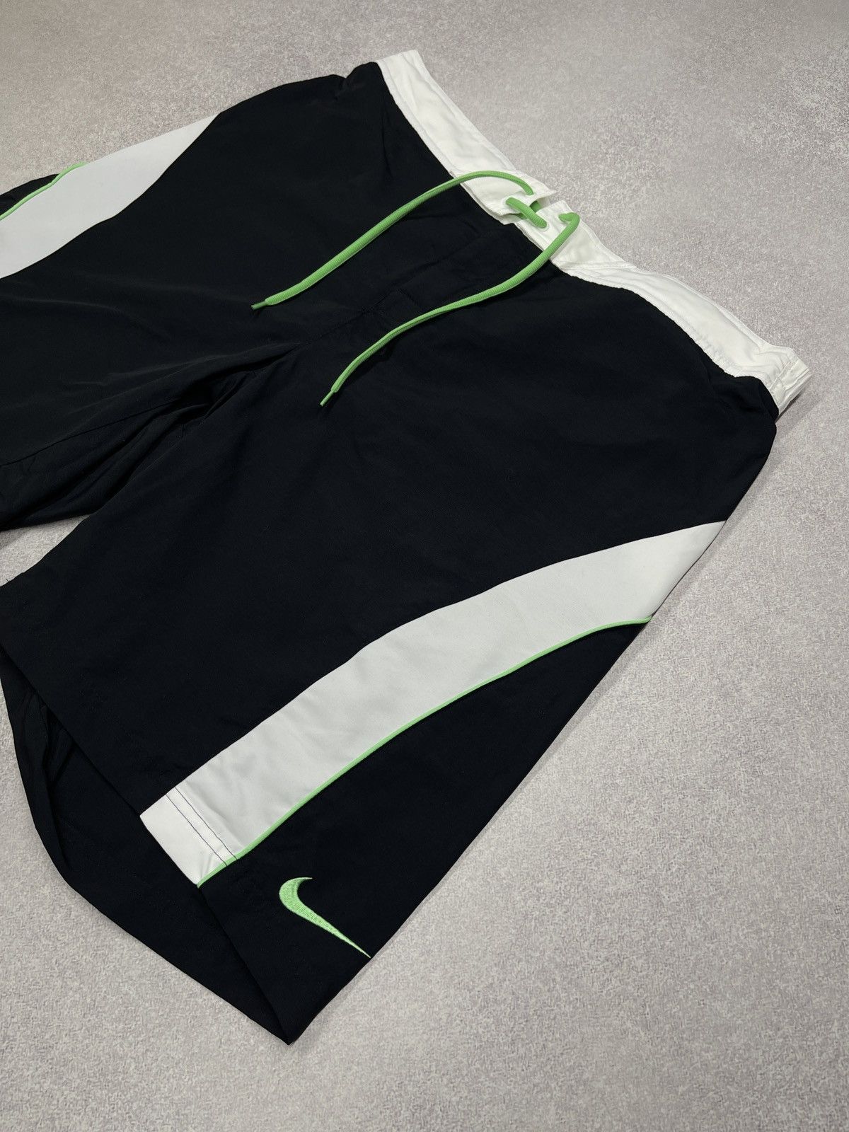 Nike × Nike ACG × Vintage Vintage Nike Black Shorts Double Big Logo Drill Y2K TECH ACG Size US 36 / EU 52 - 3 Thumbnail