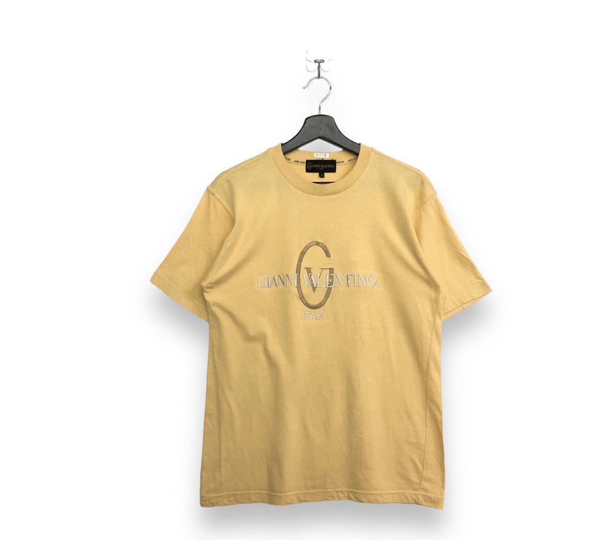 Gianni Valentino Gianni Valentino Embriodery Big Logo Tshirt Size US M / EU 48-50 / 2 - 1 Thumbnail