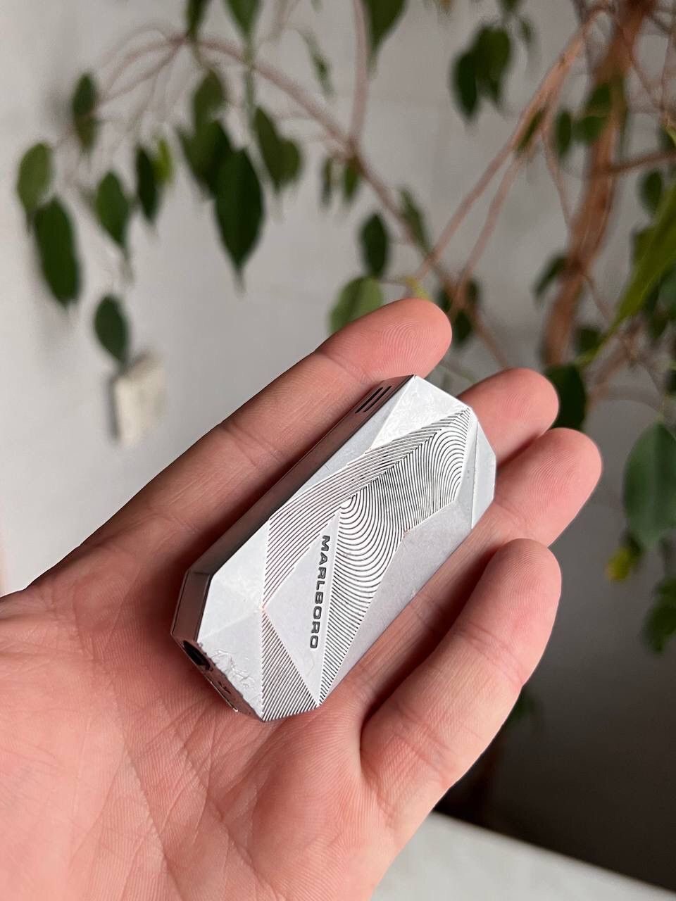 Marlboro × Vintage Y2K ELEGANCE MARLBORO GEOMETRIC METAL PUNK ROCK LIGHTER Size ONE SIZE - 5 Thumbnail