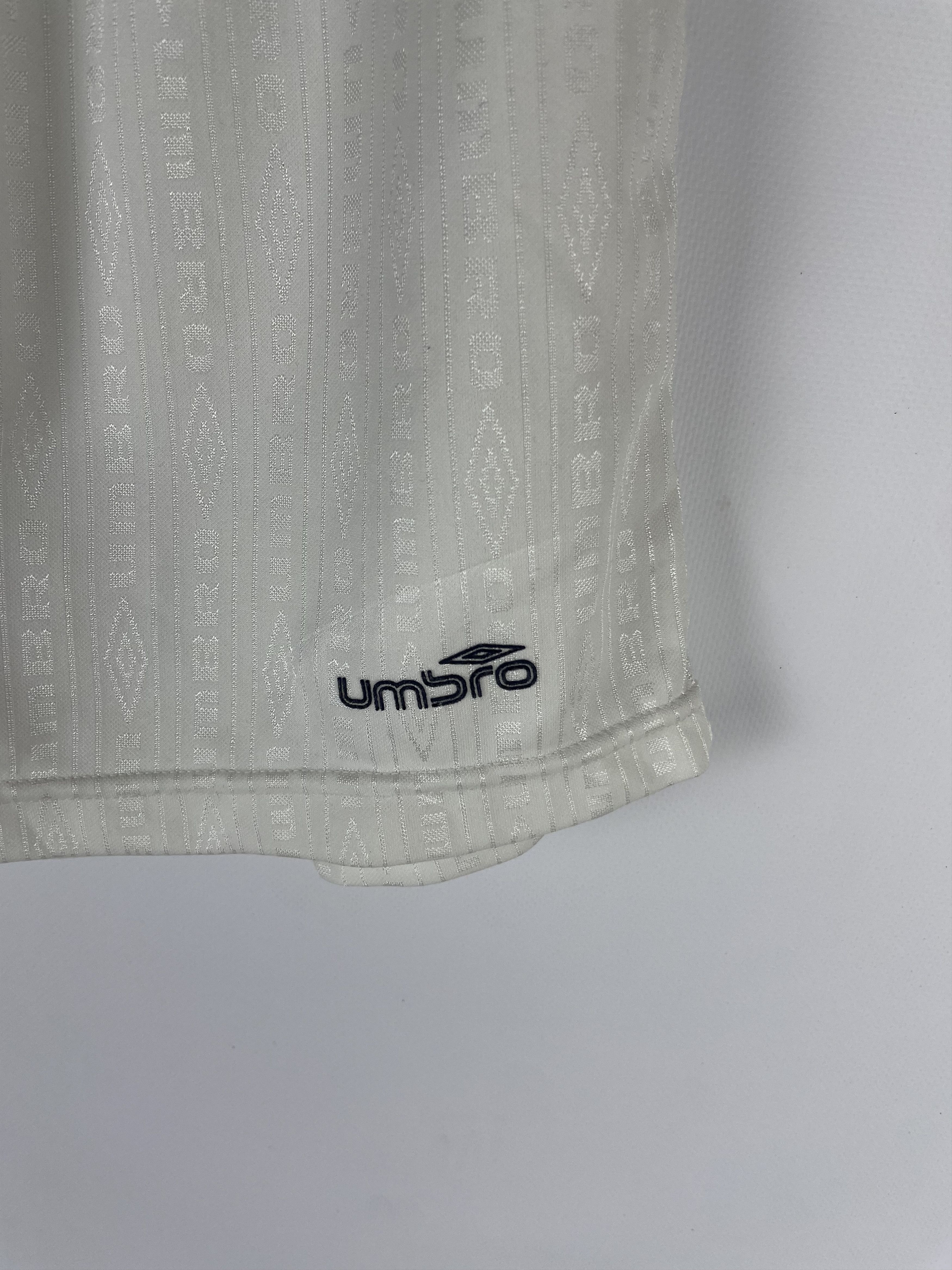 Other Vintage Umbro Shorts Y2k Size US 32 / EU 48 - 3 Thumbnail