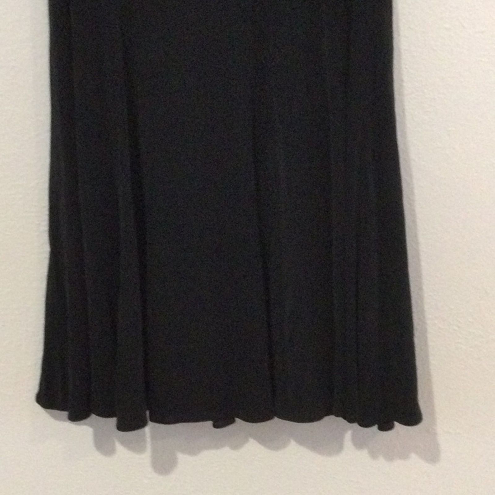 Chicos Travelers by Chico's Black Full A-Line Skirt Size 3/XL/16 Size 38" / US 16 / IT 52 - 3 Thumbnail