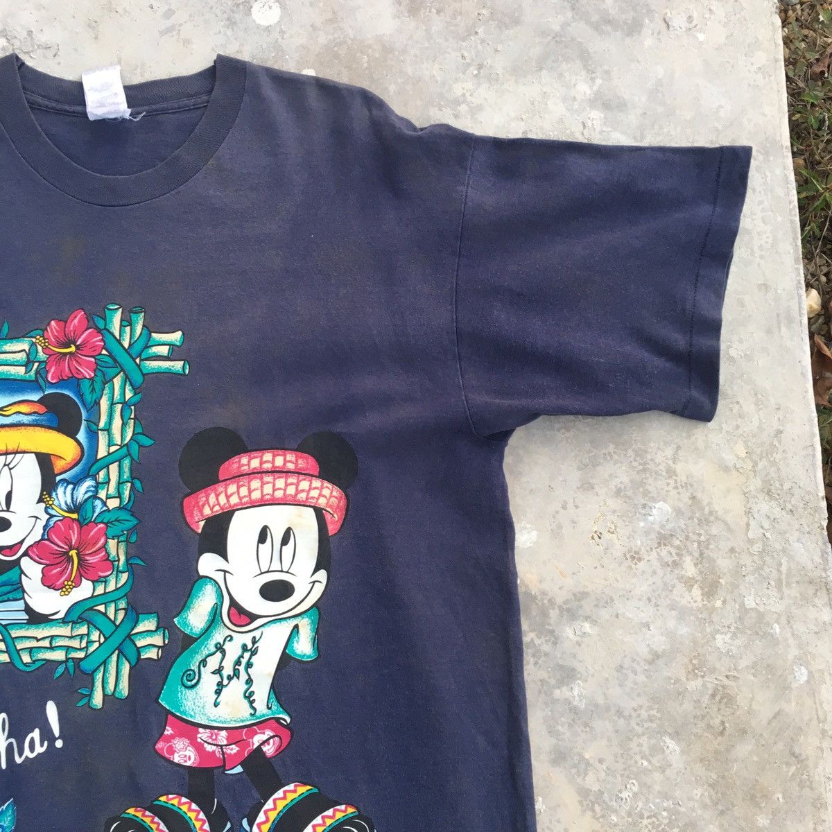 Disney × Mickey Mouse × Vintage Vintage Mini Mouse Aloha Tee Size US M / EU 48-50 / 2 - 5 Thumbnail