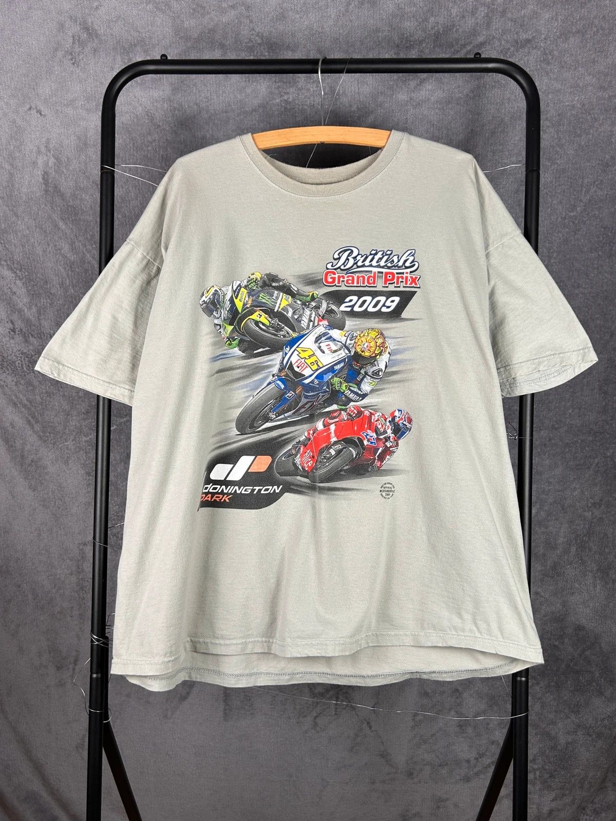 Fruit Of The Loom × Vintage British Grand Prix motorcycle racing tee from 2009 grey Size US XXL / EU 58 / 5 - 1 Thumbnail